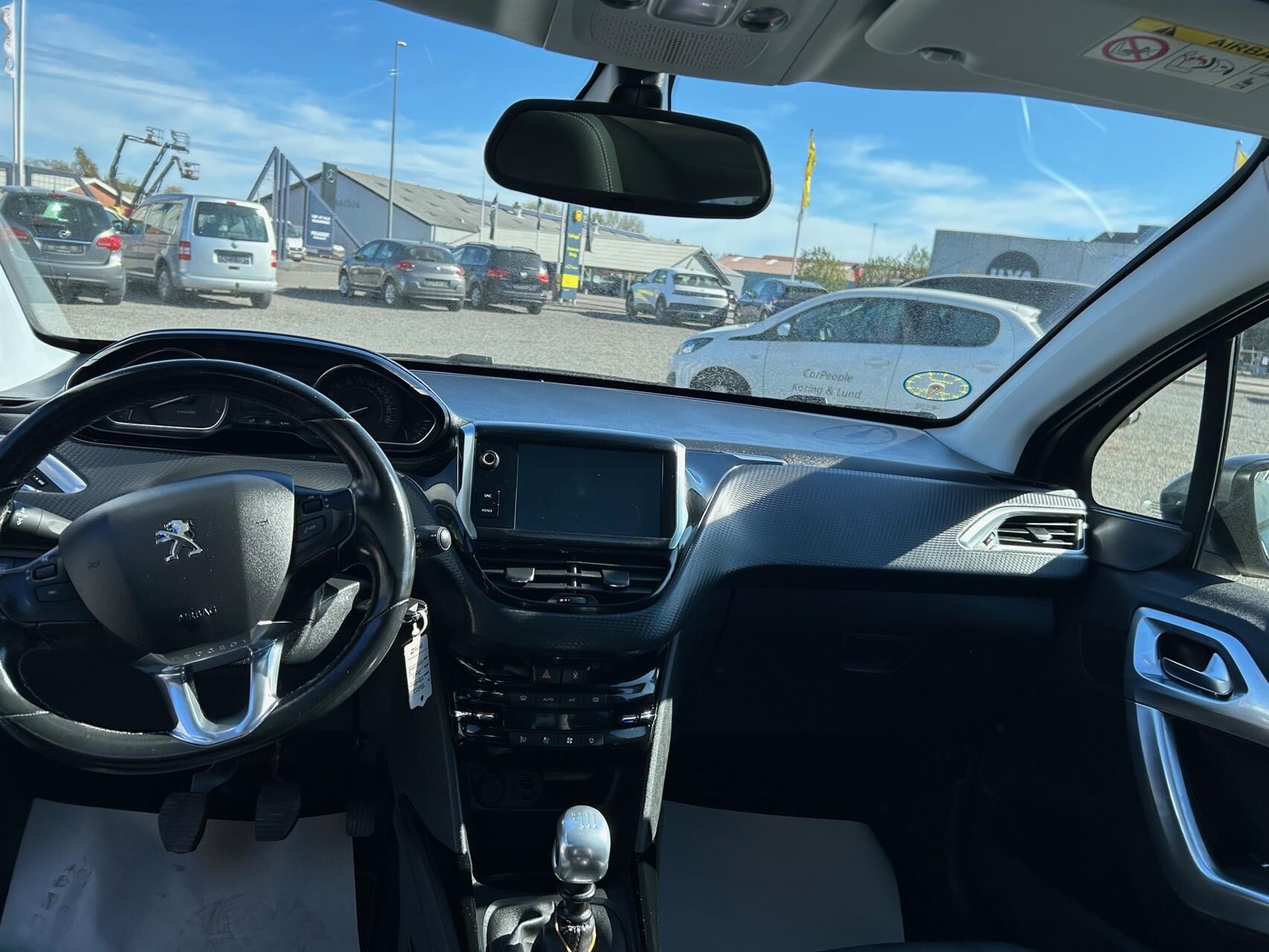 Billede af Peugeot 2008 1,2 PureTech Prestige 130HK 5d 6g