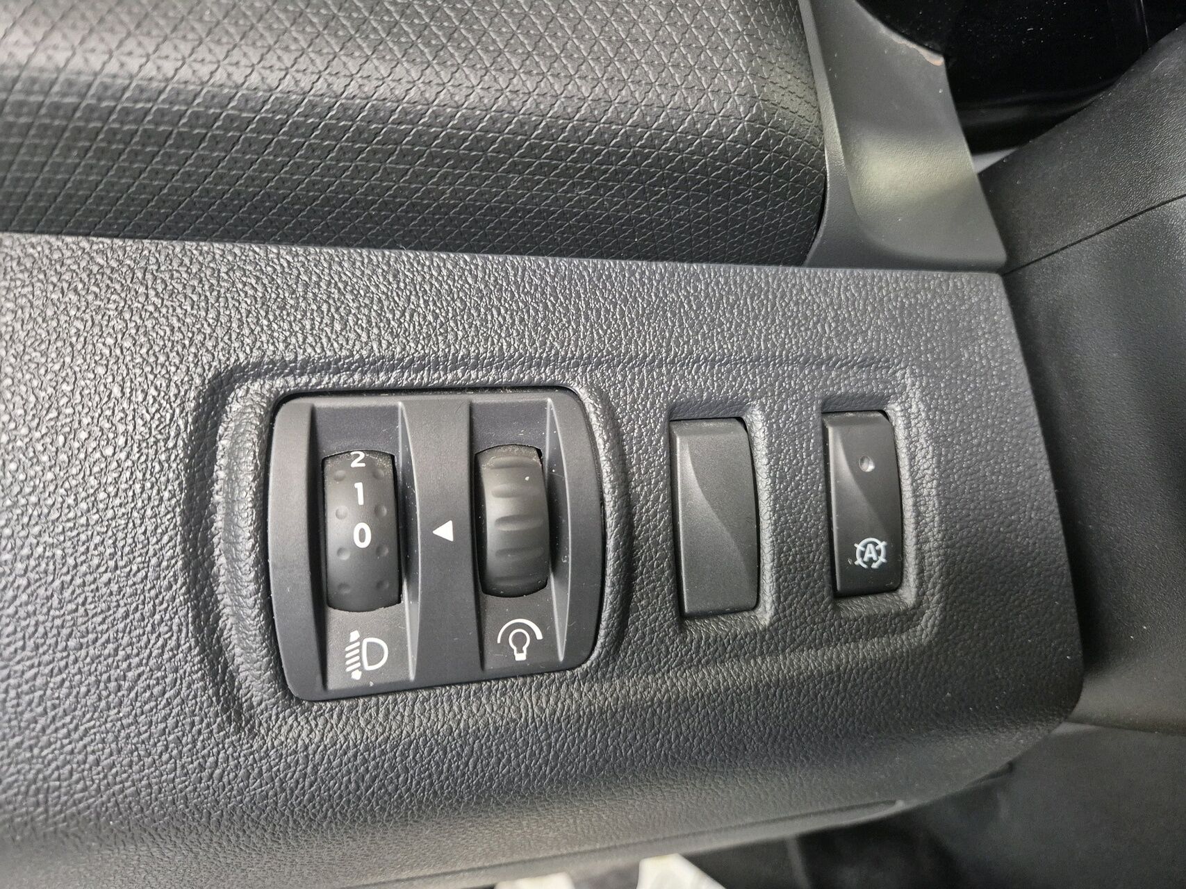Billede af Renault Clio Sport Tourer 0,9 Energy TCe Zen 90HK Stc