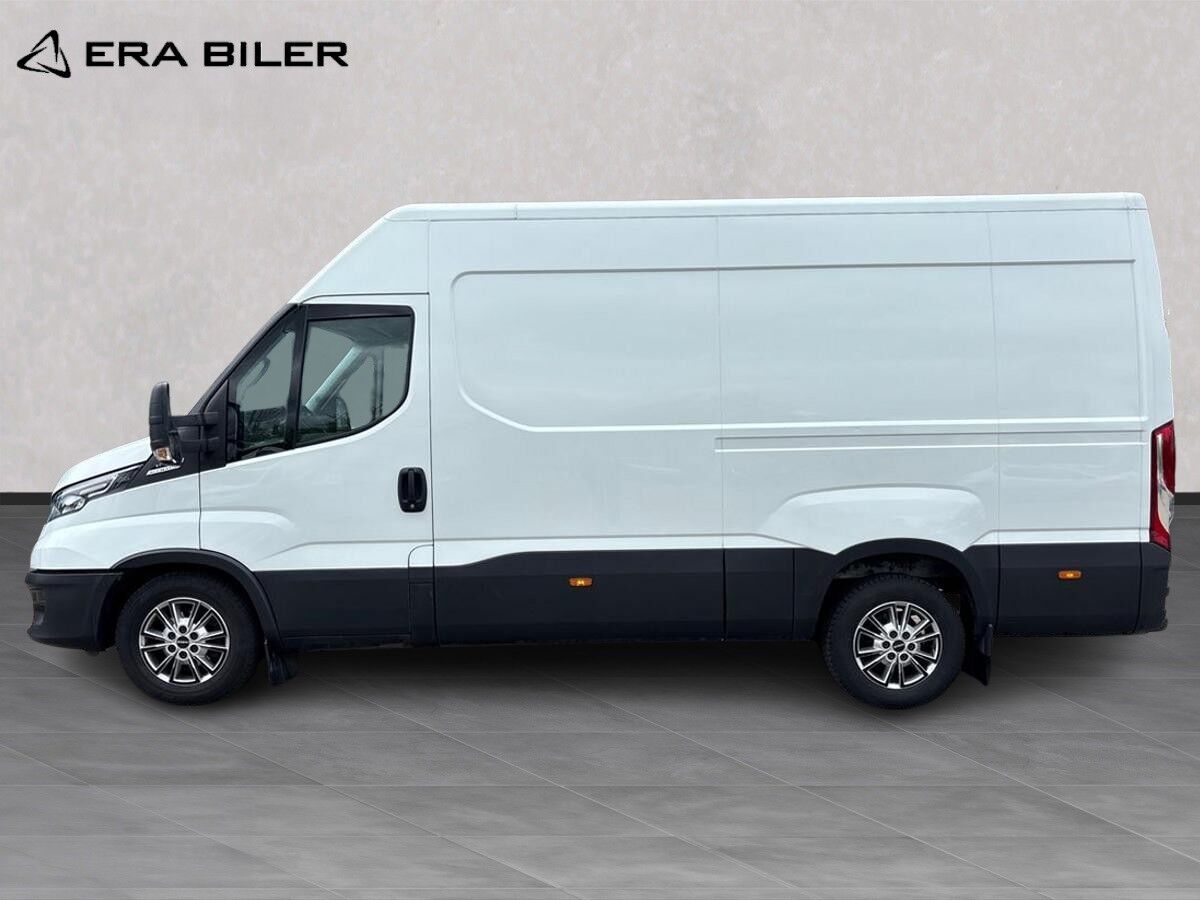 Billede af Iveco Daily 35S21 12m3 3,0 D Hi-Matic 210HK Van 8g Aut.