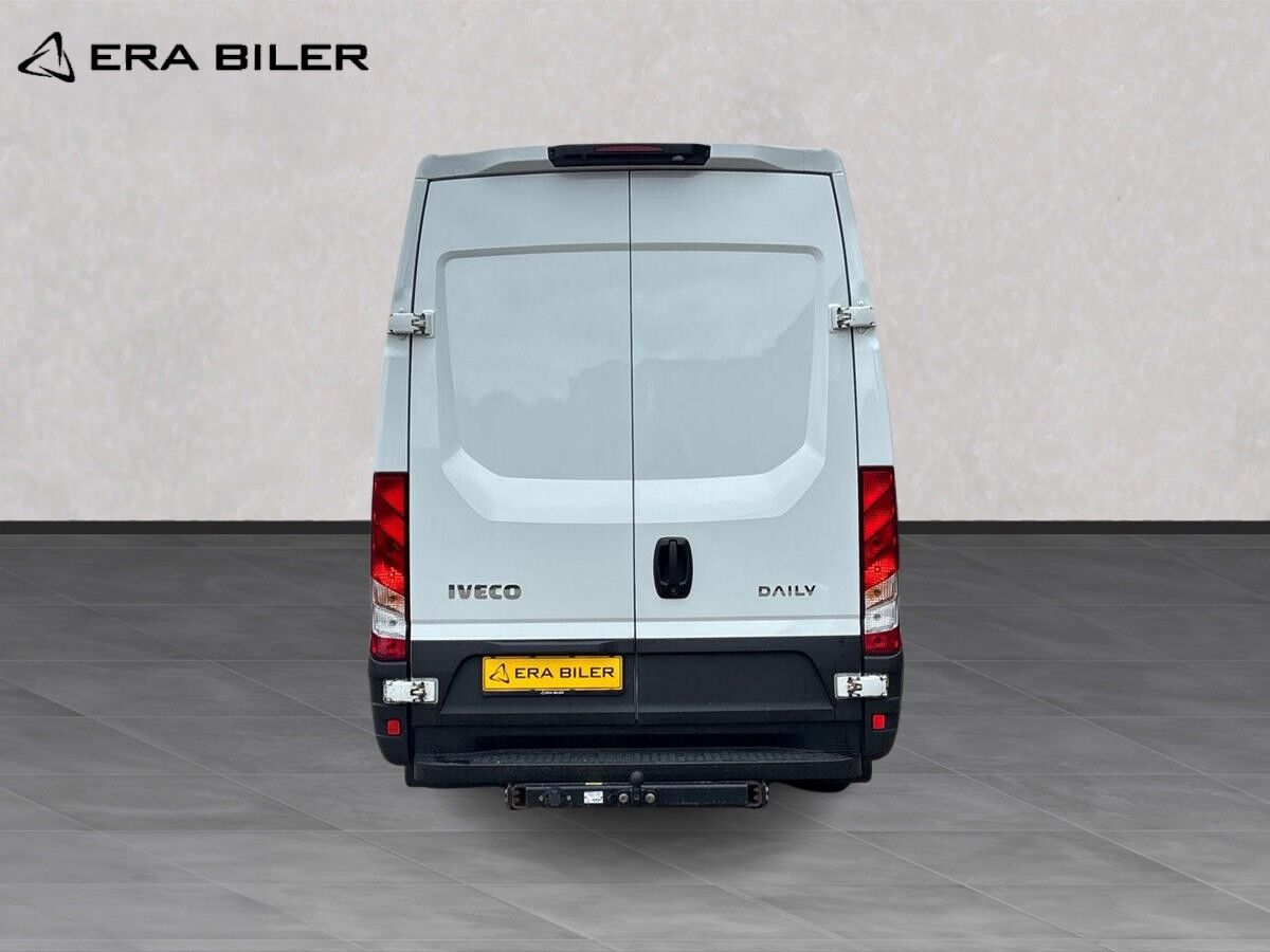 Billede af Iveco Daily 35S21 12m3 3,0 D Hi-Matic 210HK Van 8g Aut.