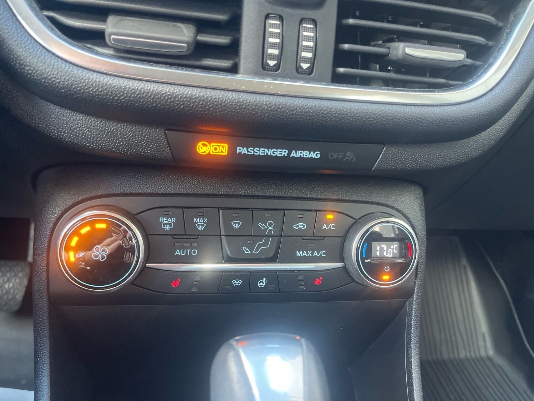 Billede af Ford Fiesta 1,0 EcoBoost Titanium 100HK 5d 6g Aut.