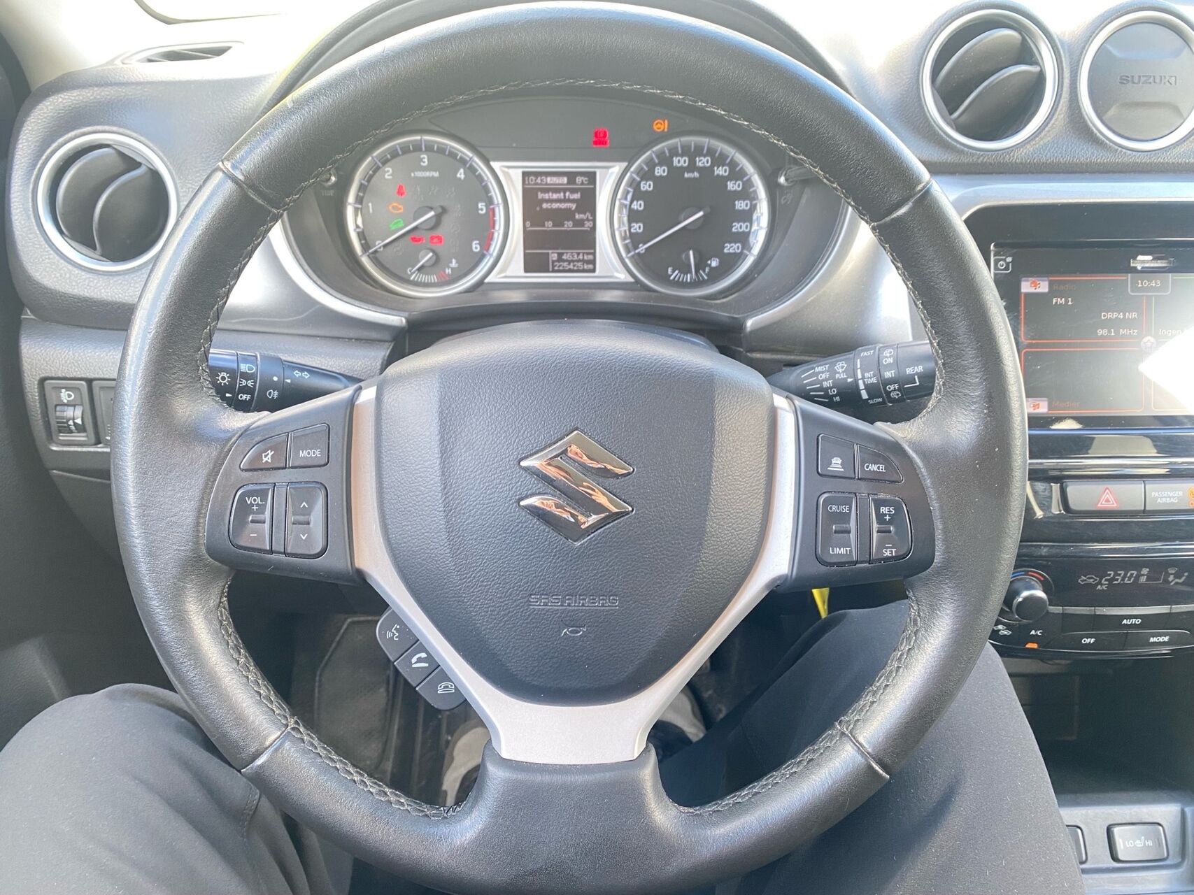 Billede af Suzuki Vitara 1,6 DDIS Active AllGrip 120HK 5d
