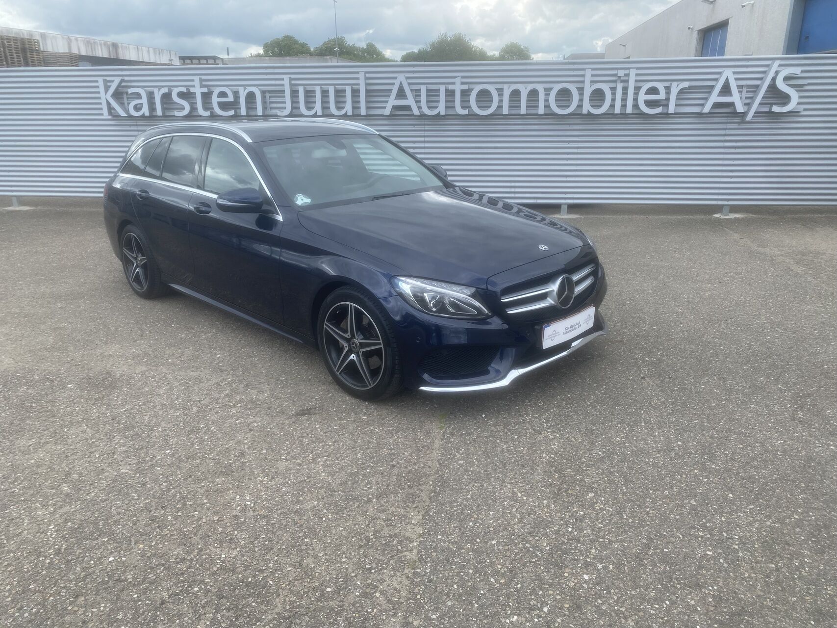 Mercedes-Benz C220 d