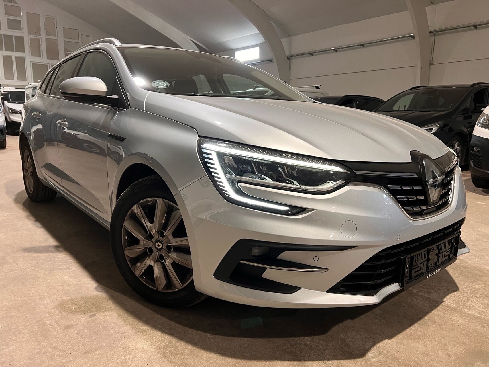 Billede af Renault Mégane Sport Tourer 1,3 TCE Zen EDC 140HK Stc 7g Aut.
