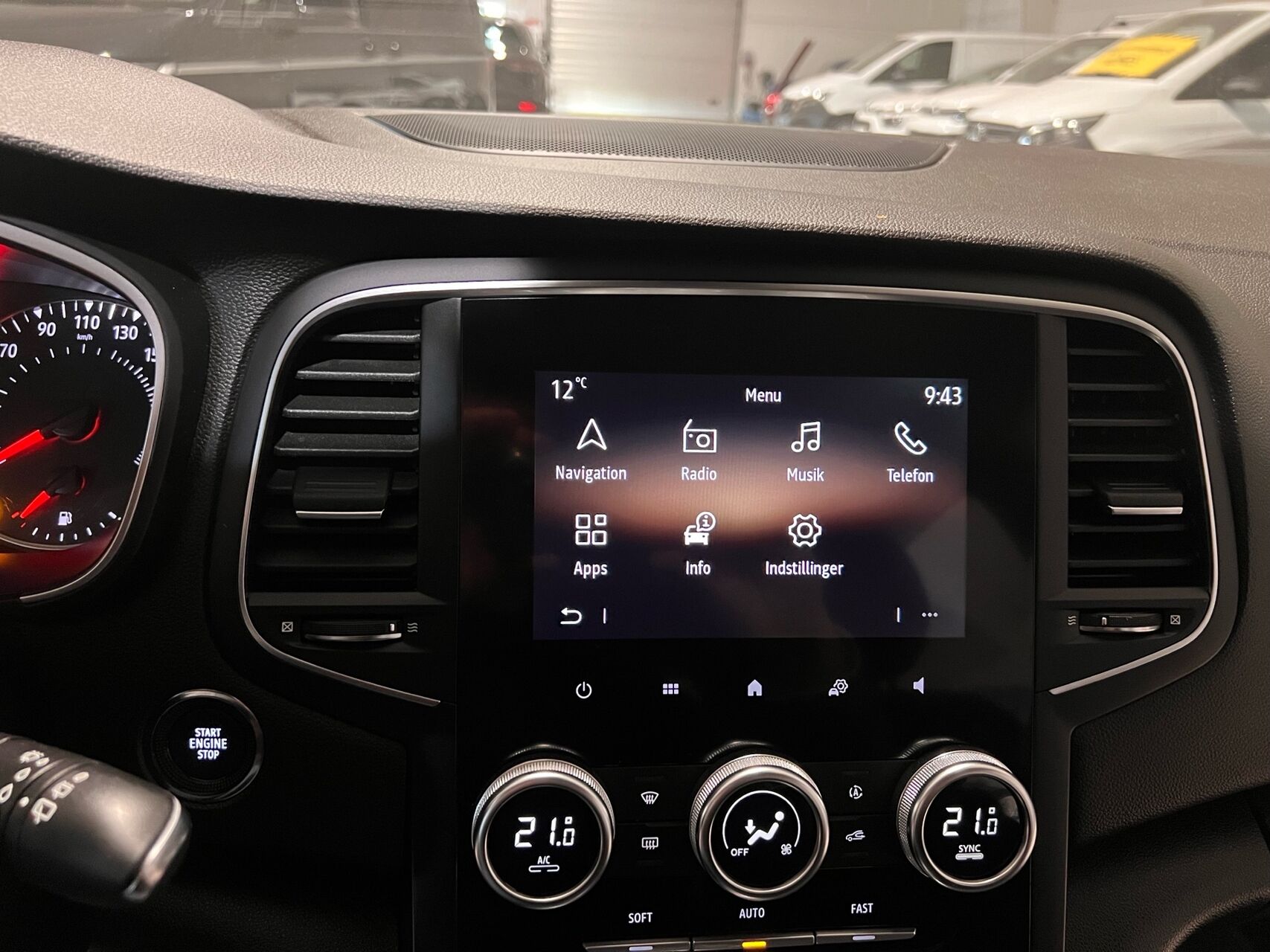 Billede af Renault Mégane Sport Tourer 1,3 TCE Zen EDC 140HK Stc 7g Aut.
