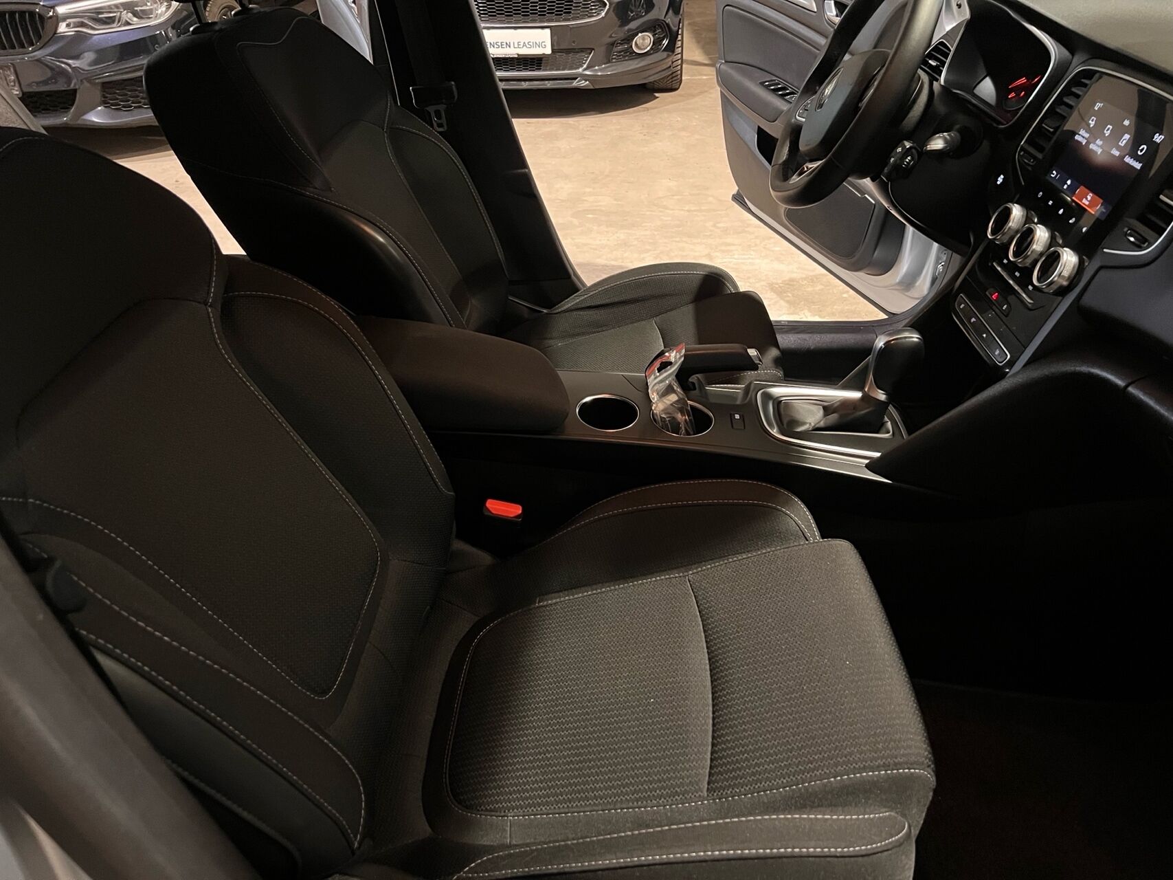 Billede af Renault Mégane Sport Tourer 1,3 TCE Zen EDC 140HK Stc 7g Aut.