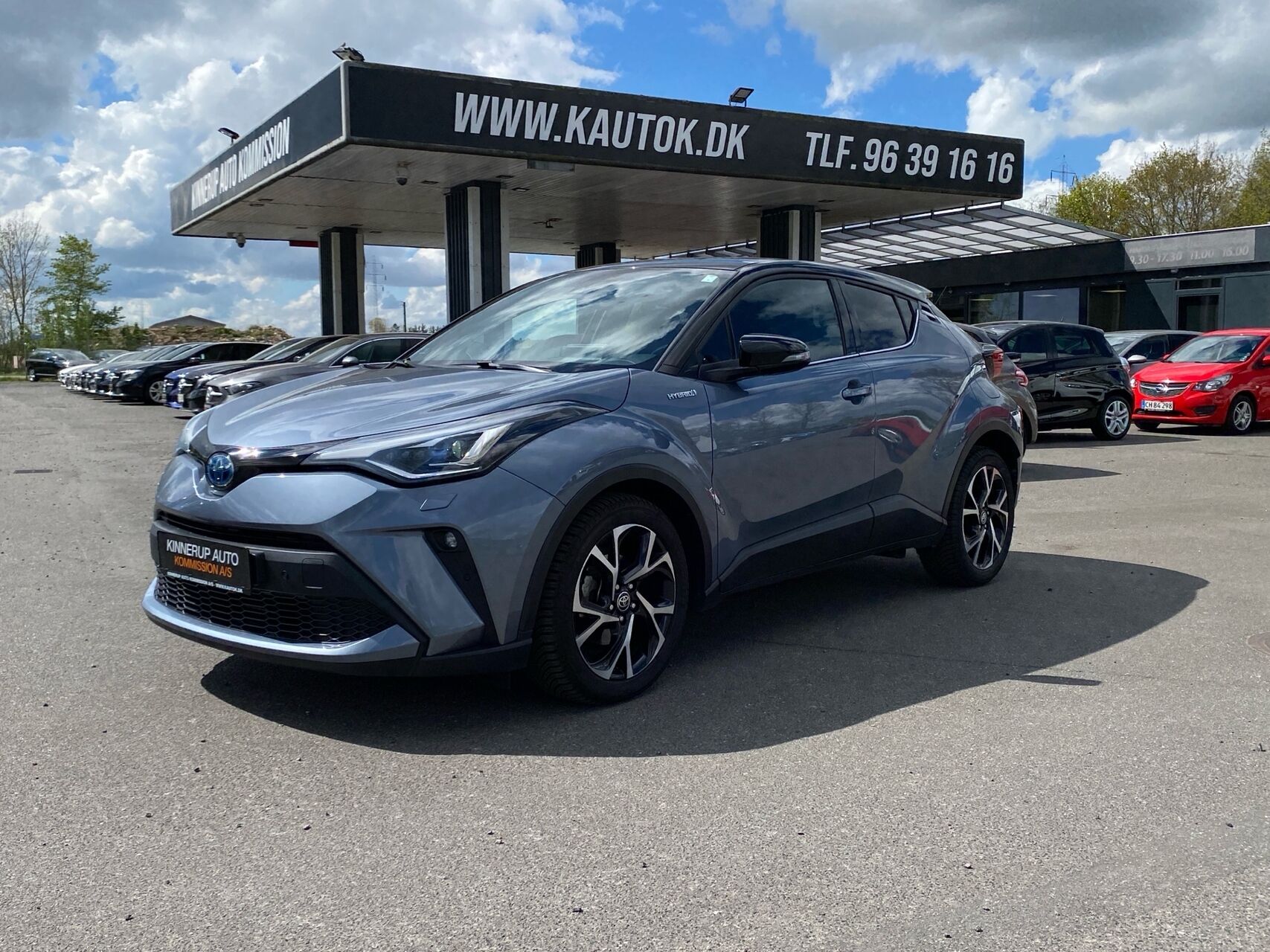 Billede af Toyota C-HR 1,8 Hybrid C-LUB Premium Multidrive S 122HK 5d Aut.