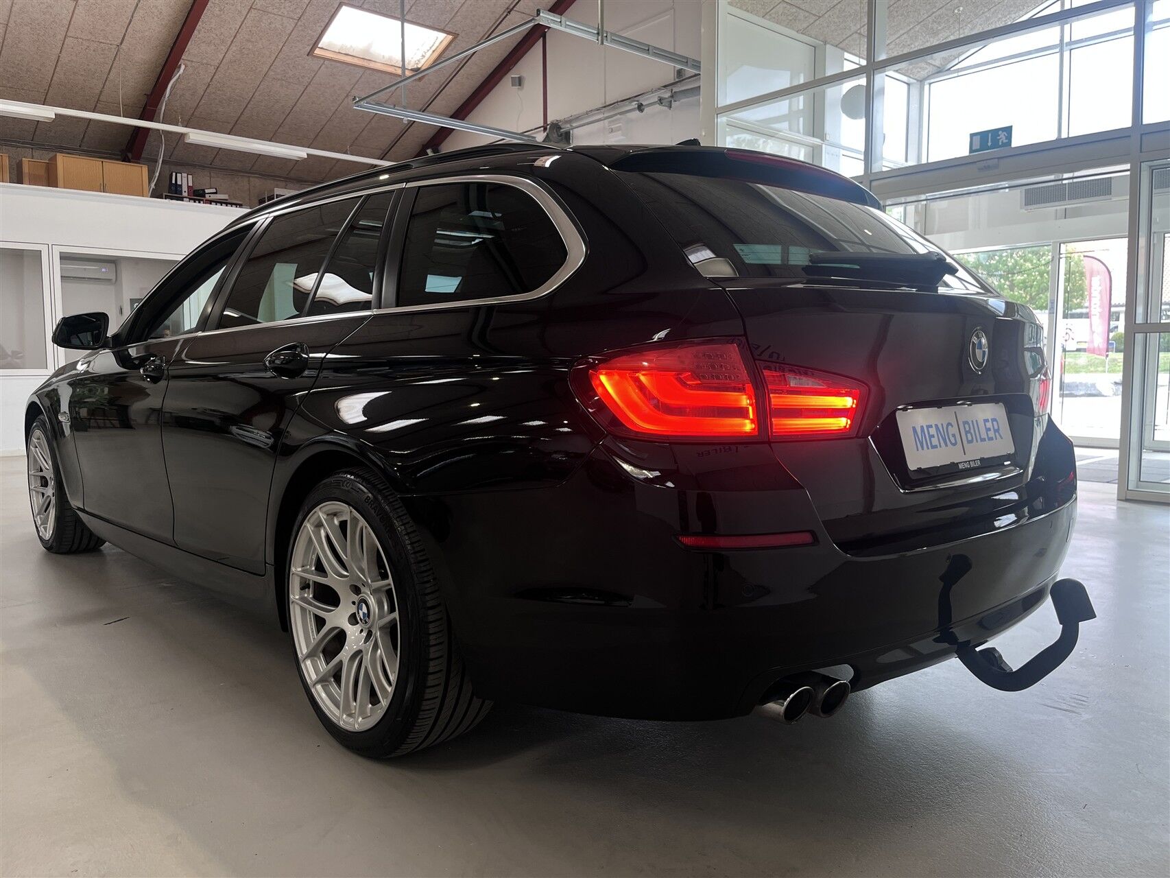 Billede af BMW 520d Touring 2,0 D Steptronic 184HK Stc 8g Aut.