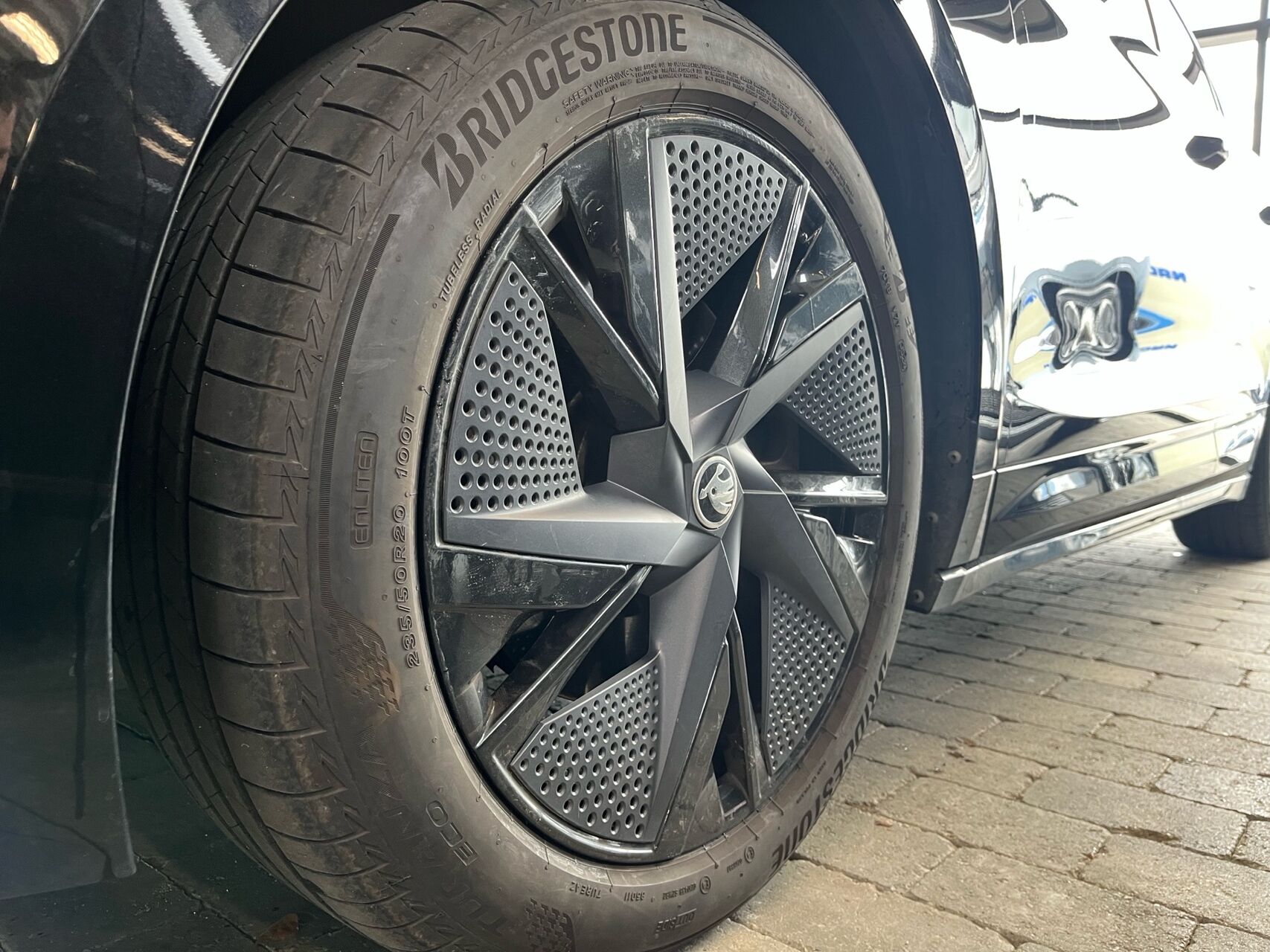 Billede af Skoda Enyaq Coupe EL RS 4x4 340HK 5d Aut.