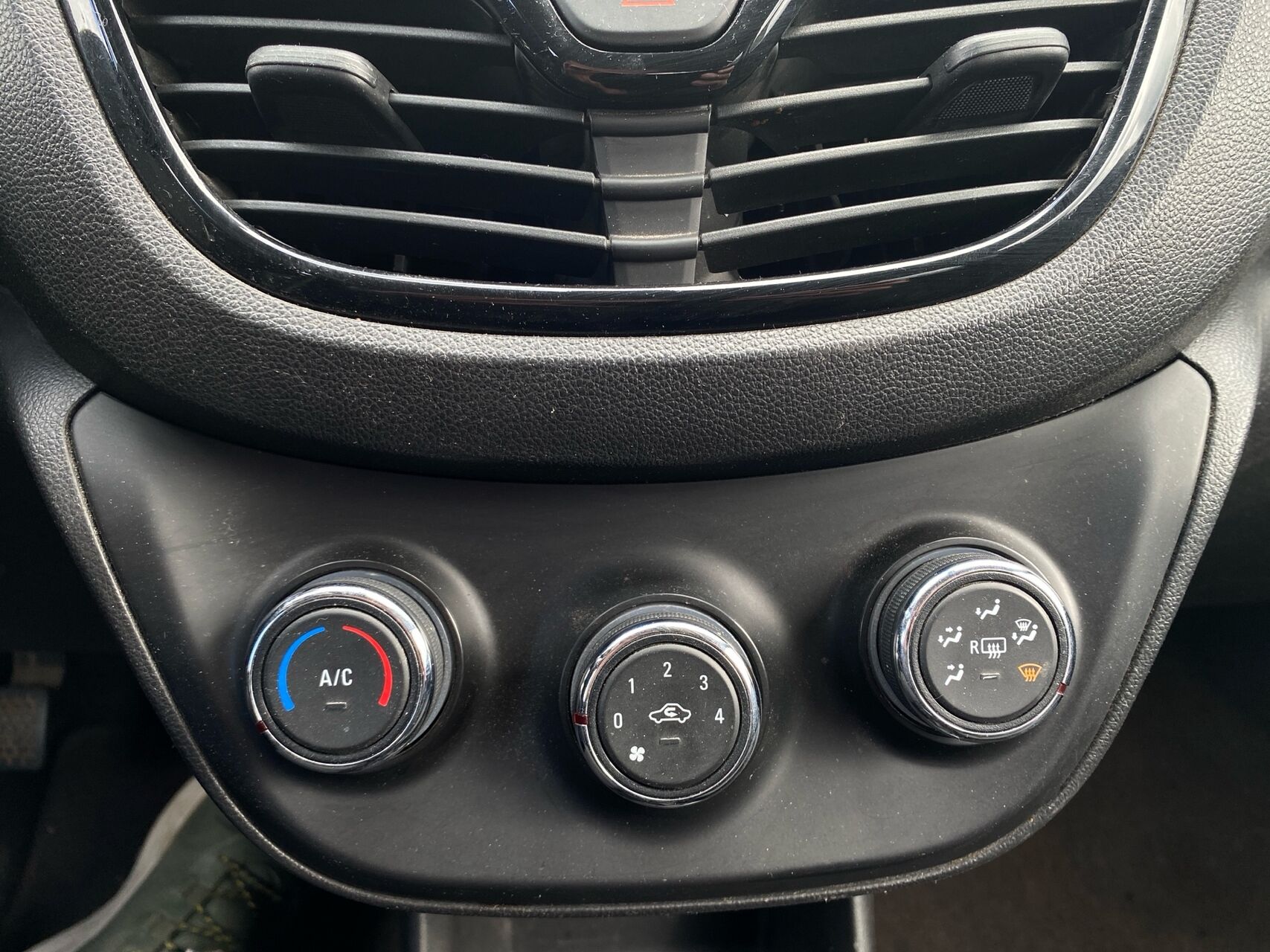 Billede af Opel Karl 1,0 Enjoy 75HK 5d