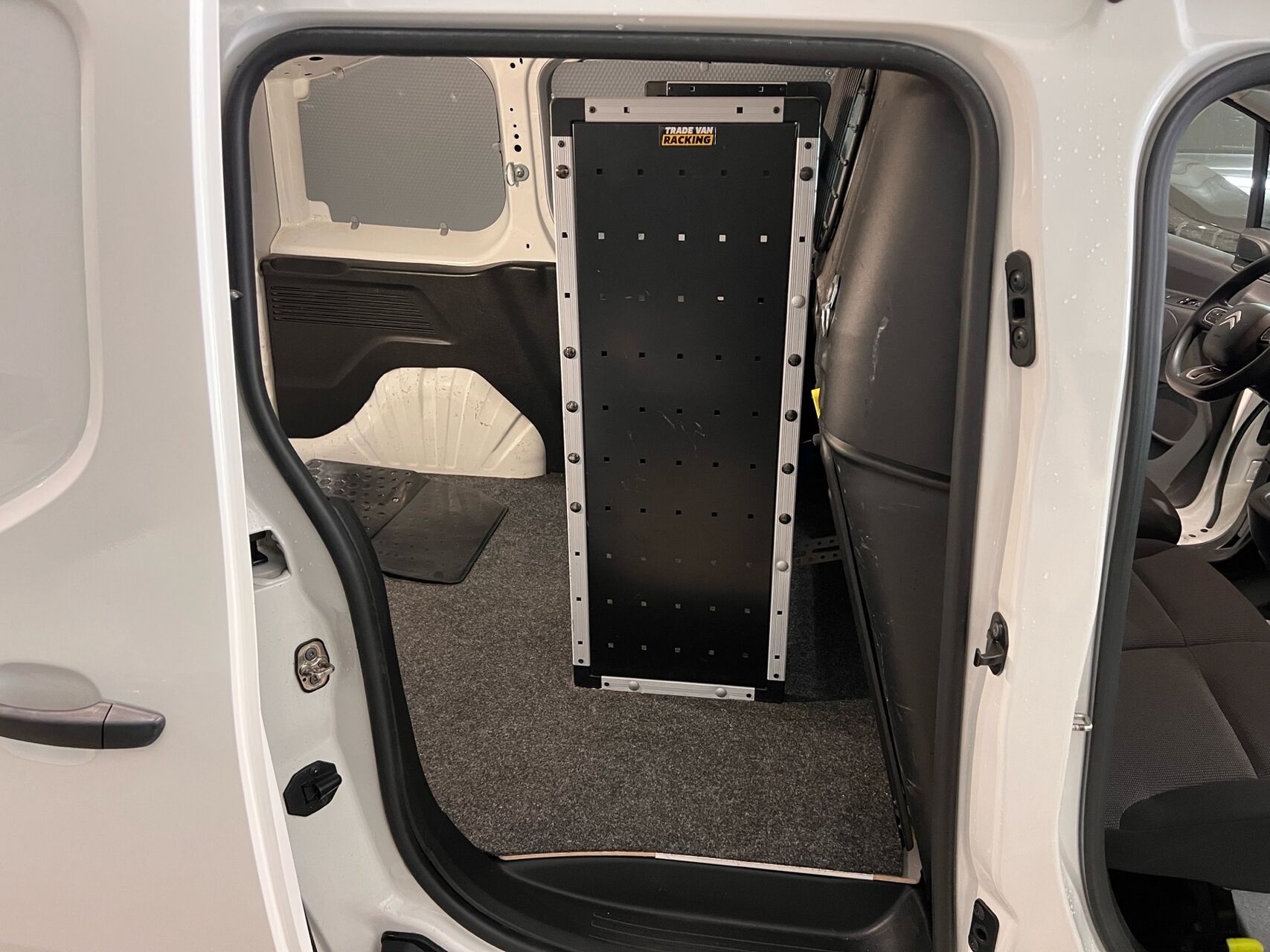 Billede af Citroën Berlingo L1 1,5 Blue HDi Proffline start/stop 100HK