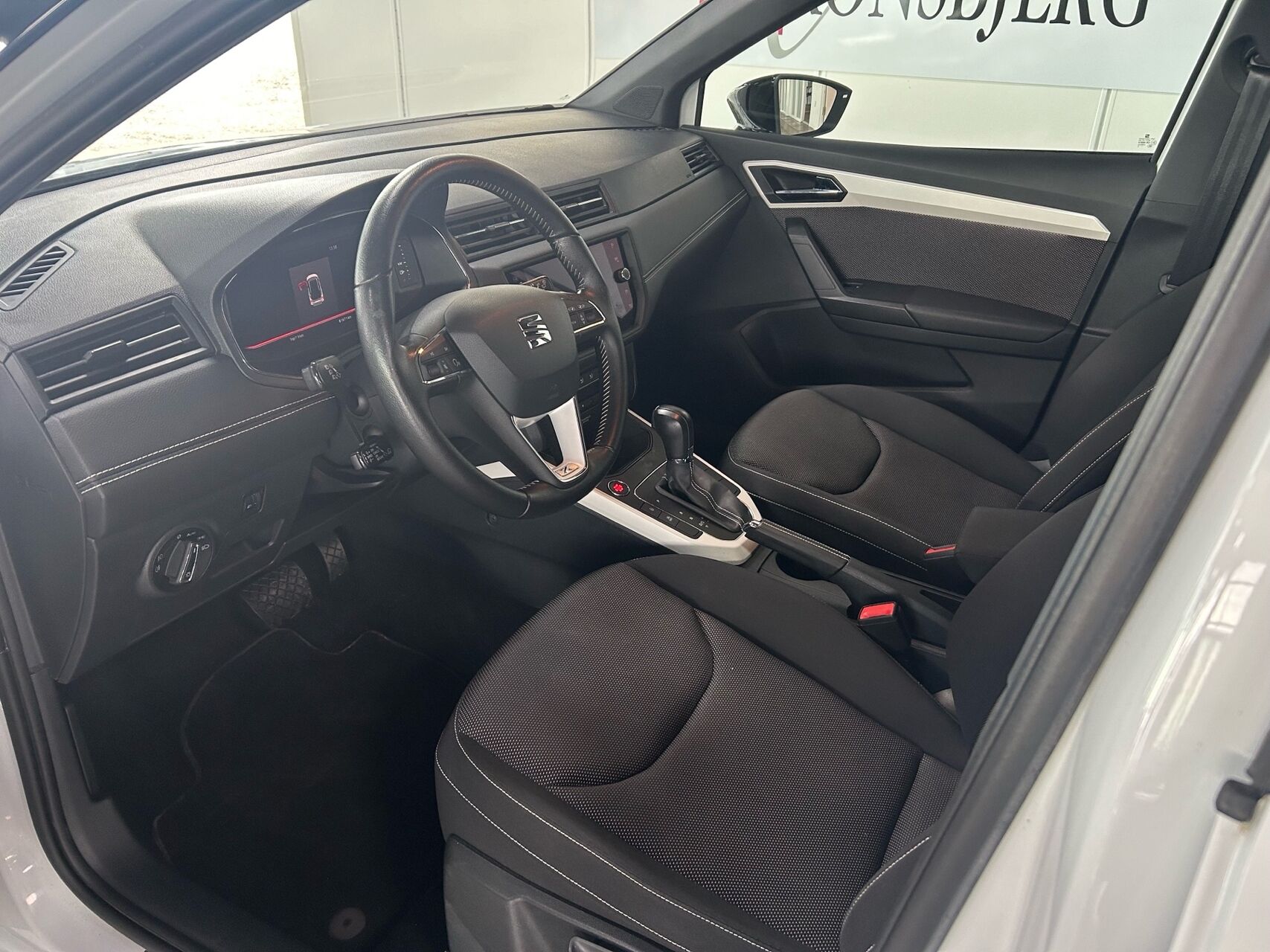 Billede af Seat Arona 1,0 TSI Xcellence Start/Stop DSG 115HK 5d 7g Aut.