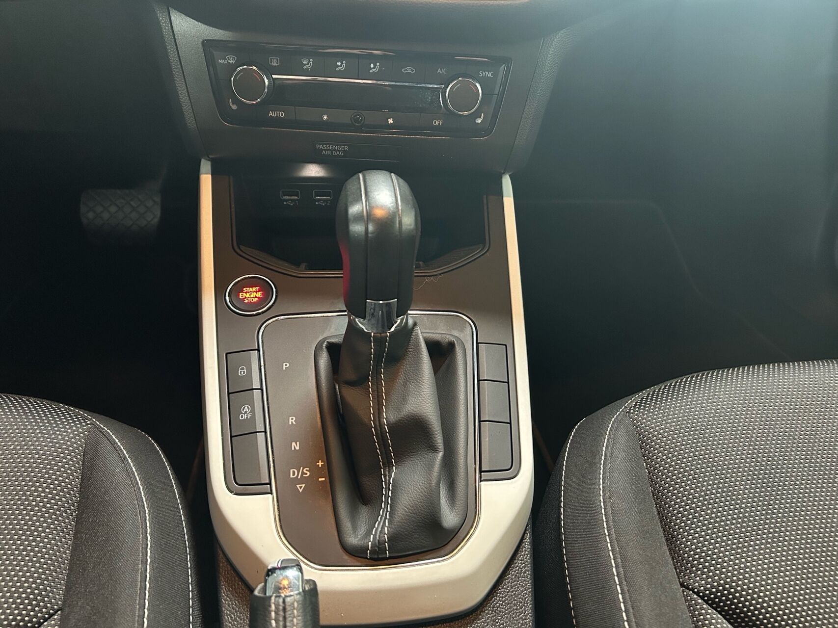 Billede af Seat Arona 1,0 TSI Xcellence Start/Stop DSG 115HK 5d 7g Aut.