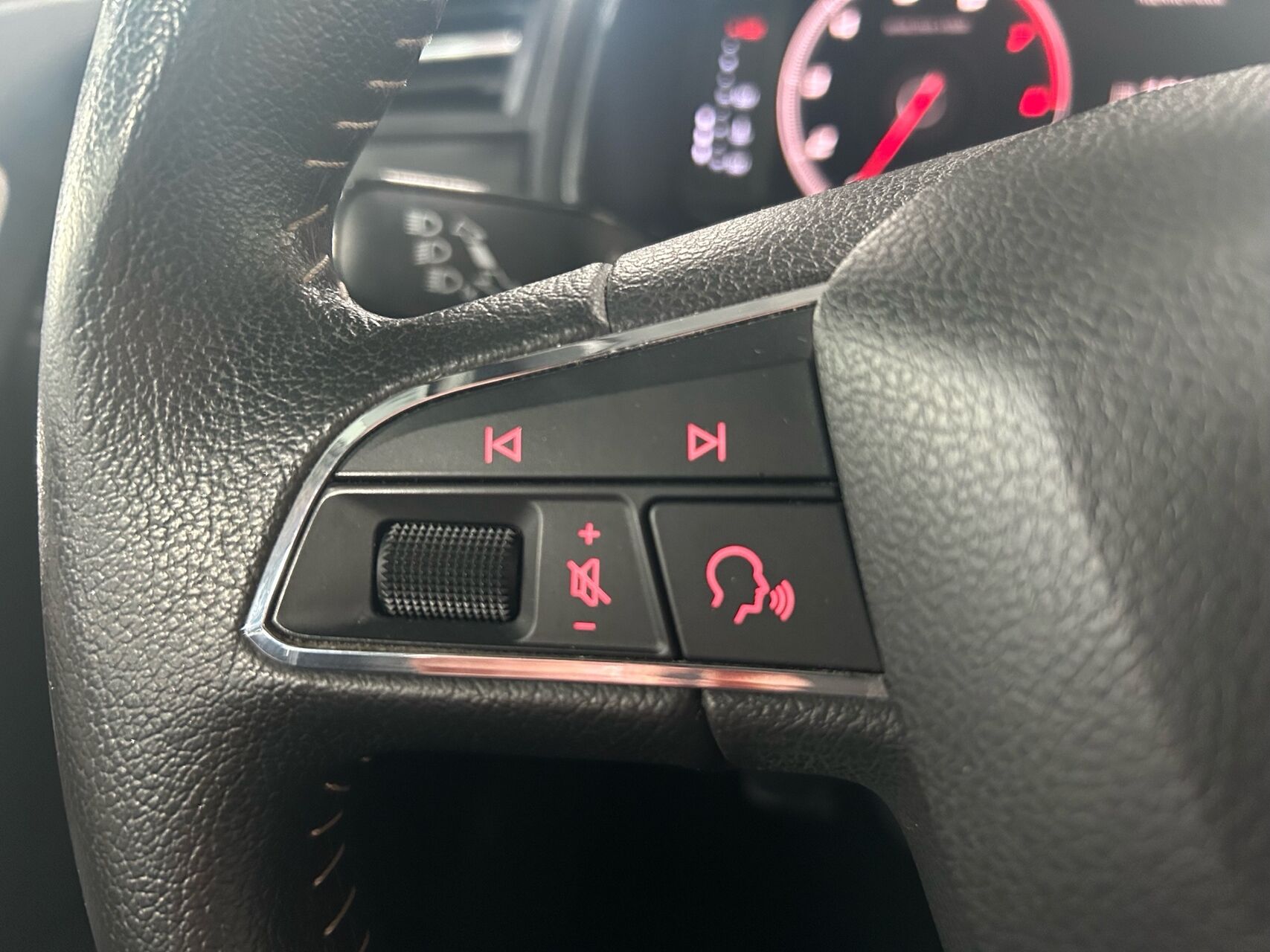 Billede af Seat Arona 1,0 TSI Xcellence Start/Stop DSG 115HK 5d 7g Aut.