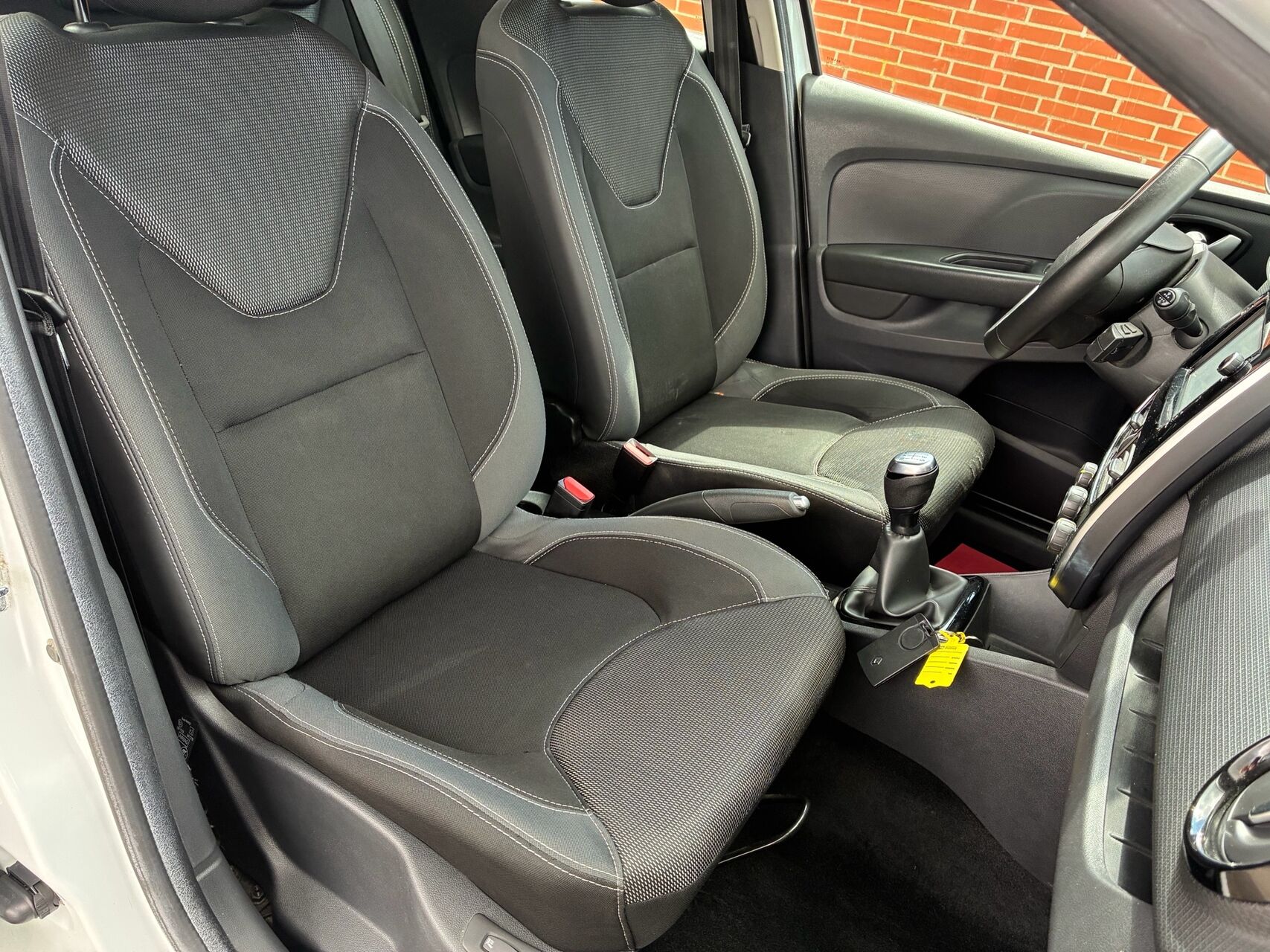 Billede af Renault Clio Sport Tourer 0,9 Energy TCe Zen 90HK Stc