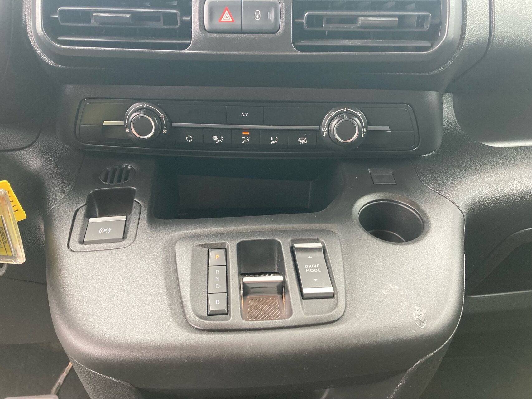 Billede af Opel Combo-e L2V1 EL 136HK Van Aut.