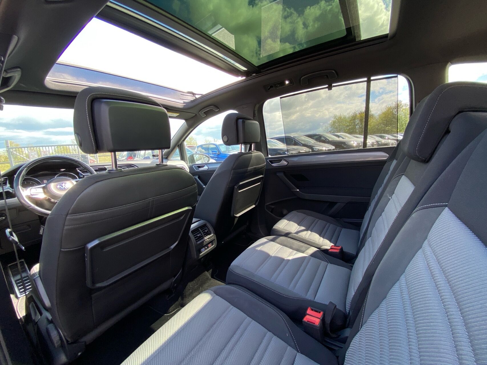 Billede af VW Touran 1,5 TSI EVO ACT R-Line DSG 150HK 7g Aut.