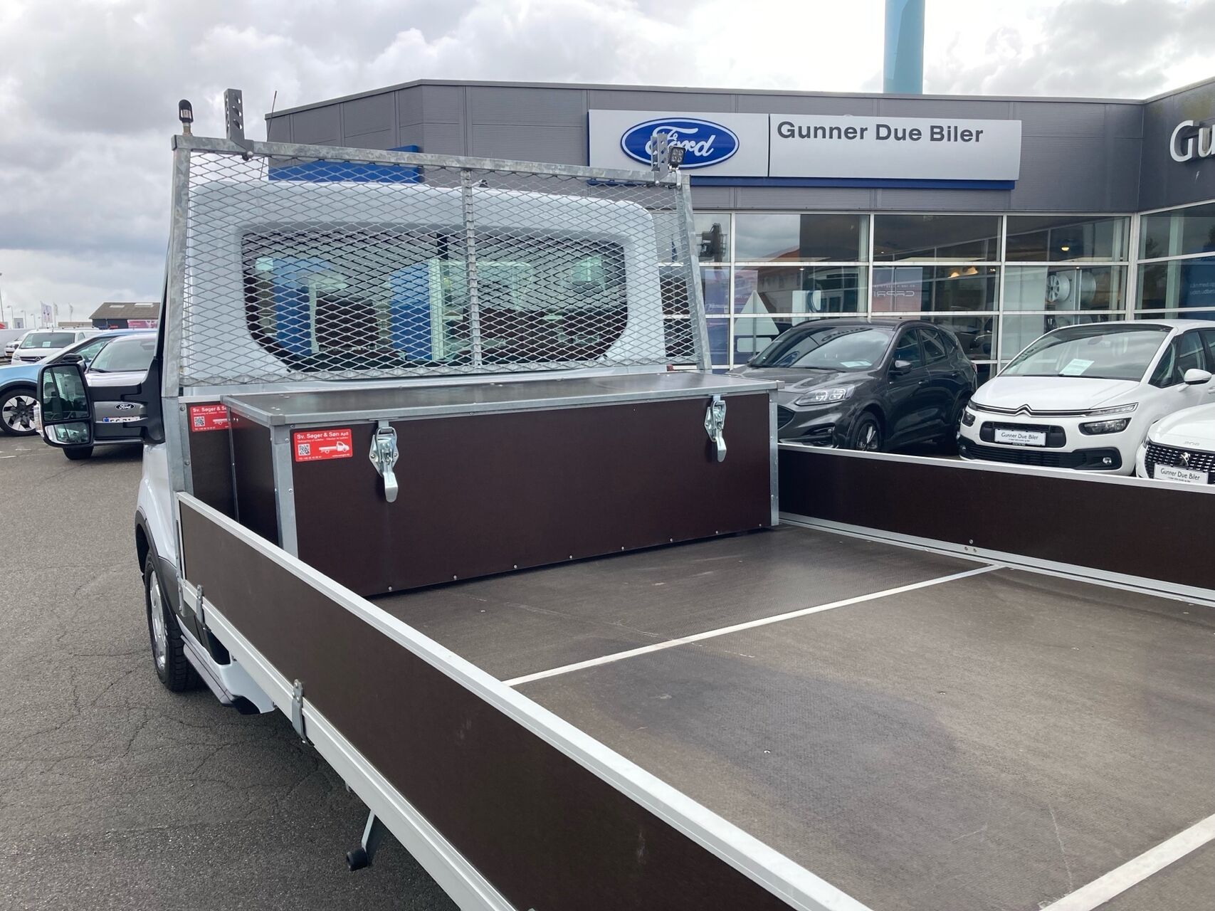 Billede af Ford Transit 350 L3H1 2,0 TDCI HDT Trend RWD 165HK Ladv./Chas. 10g Aut.