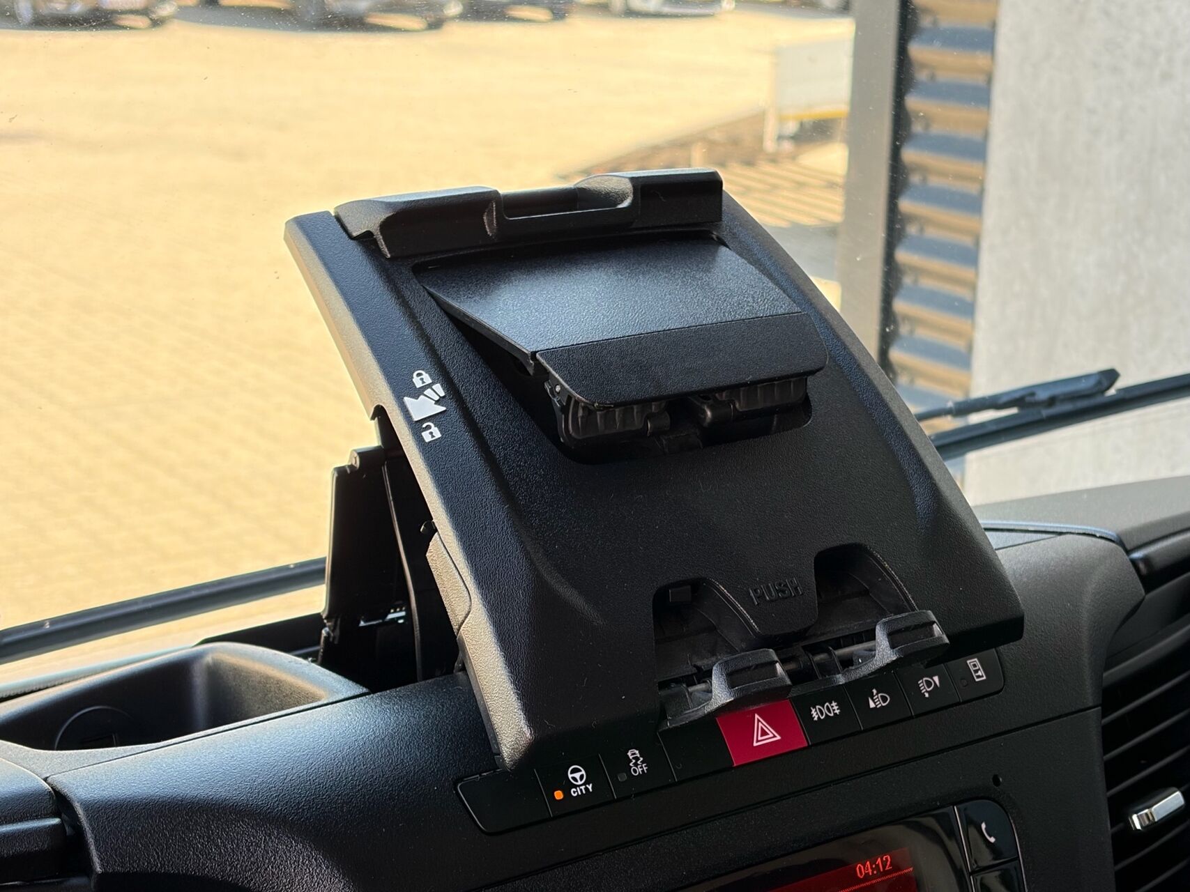 Billede af Iveco Daily 35C18 12m3 3,0 D 180HK Van 8g Aut.