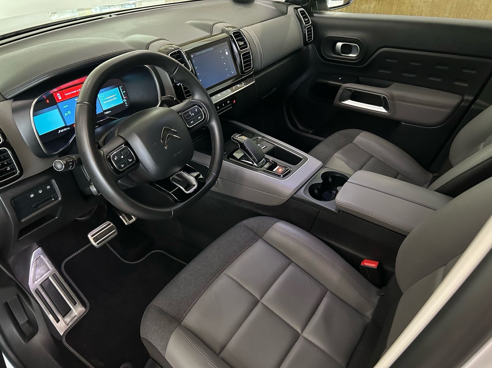 Billede af Citroën C5 Aircross 1,6 Plugin-hybrid Shine Sport EAT8 225HK 5d 8g Aut.