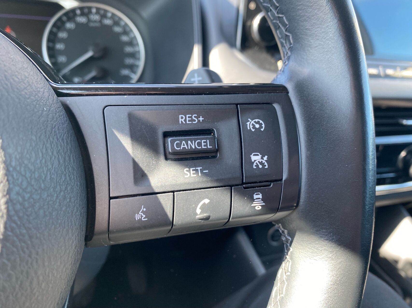 Billede af Nissan Qashqai 1,3 MHEV  Mild hybrid N-Connecta X-Tronic 158HK 5d 7g Aut.