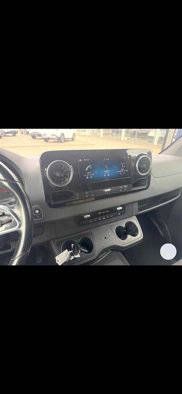 Billede af Mercedes-Benz Sprinter 319 3,0 CDI A2 H2 RWD 7G-Tronic 190HK Van 7g Aut.