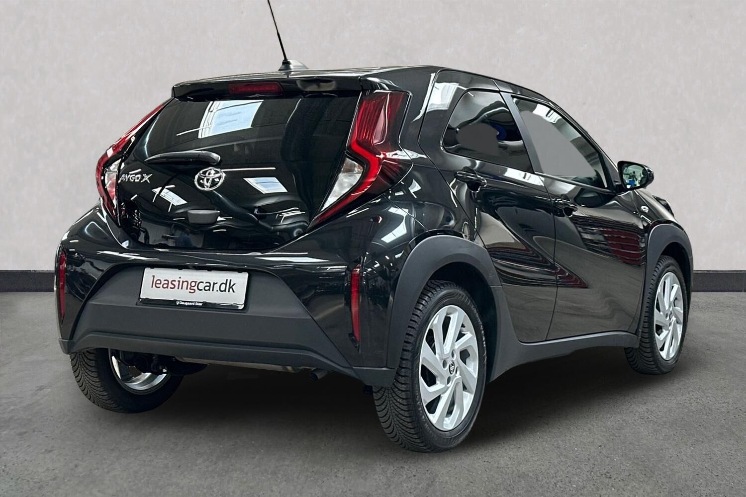 Billede af Toyota Aygo X 1,0 VVT-I Active 72HK 5d Aut.