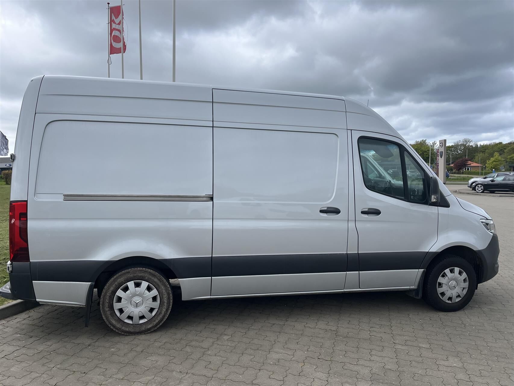 Billede af Mercedes-Benz Sprinter 316 2,1 CDI A2 H2 RWD 163HK Van 6g