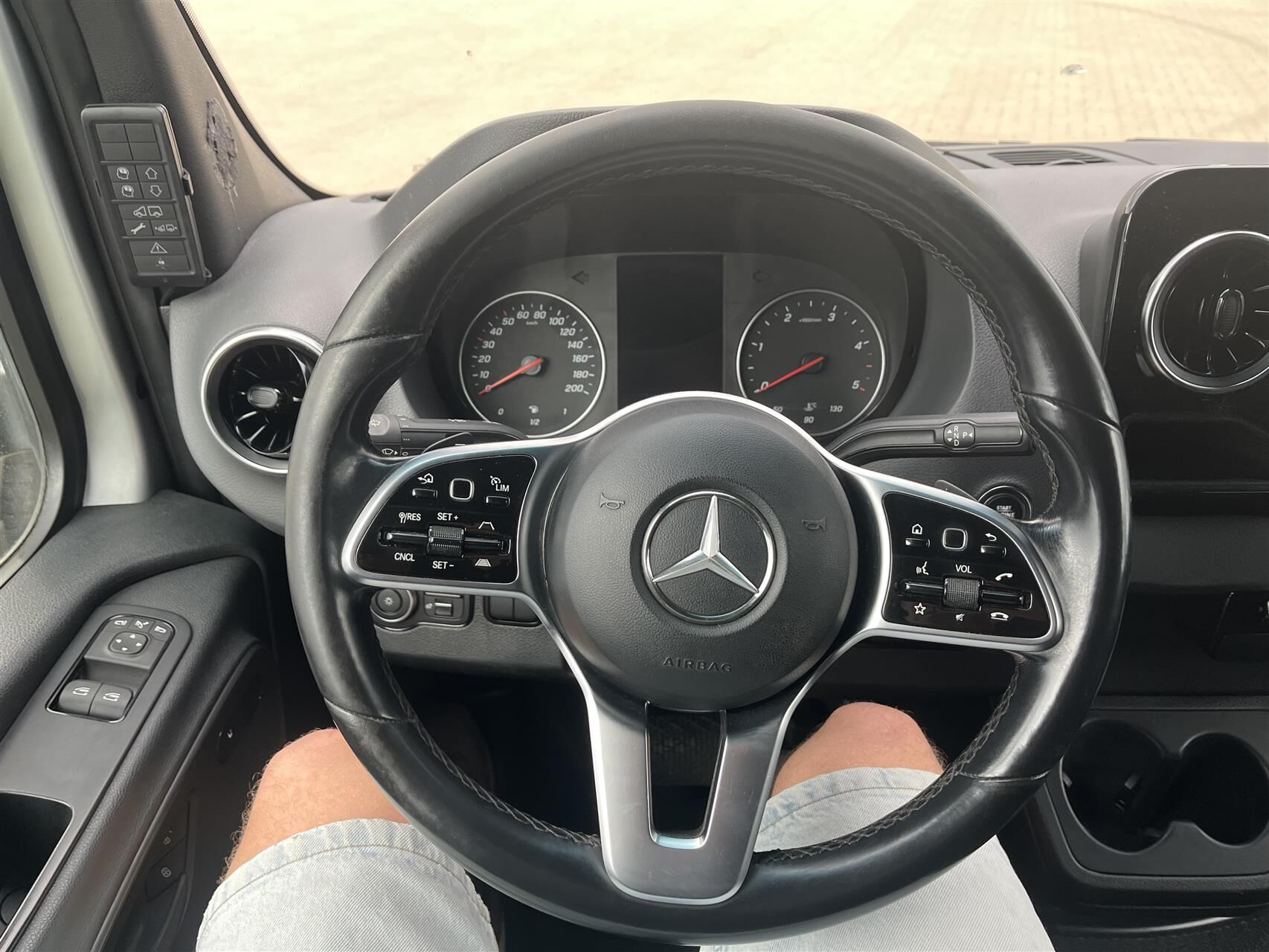 Billede af Mercedes-Benz Sprinter 316 2,1 CDI A2 H2 RWD 163HK Van 6g