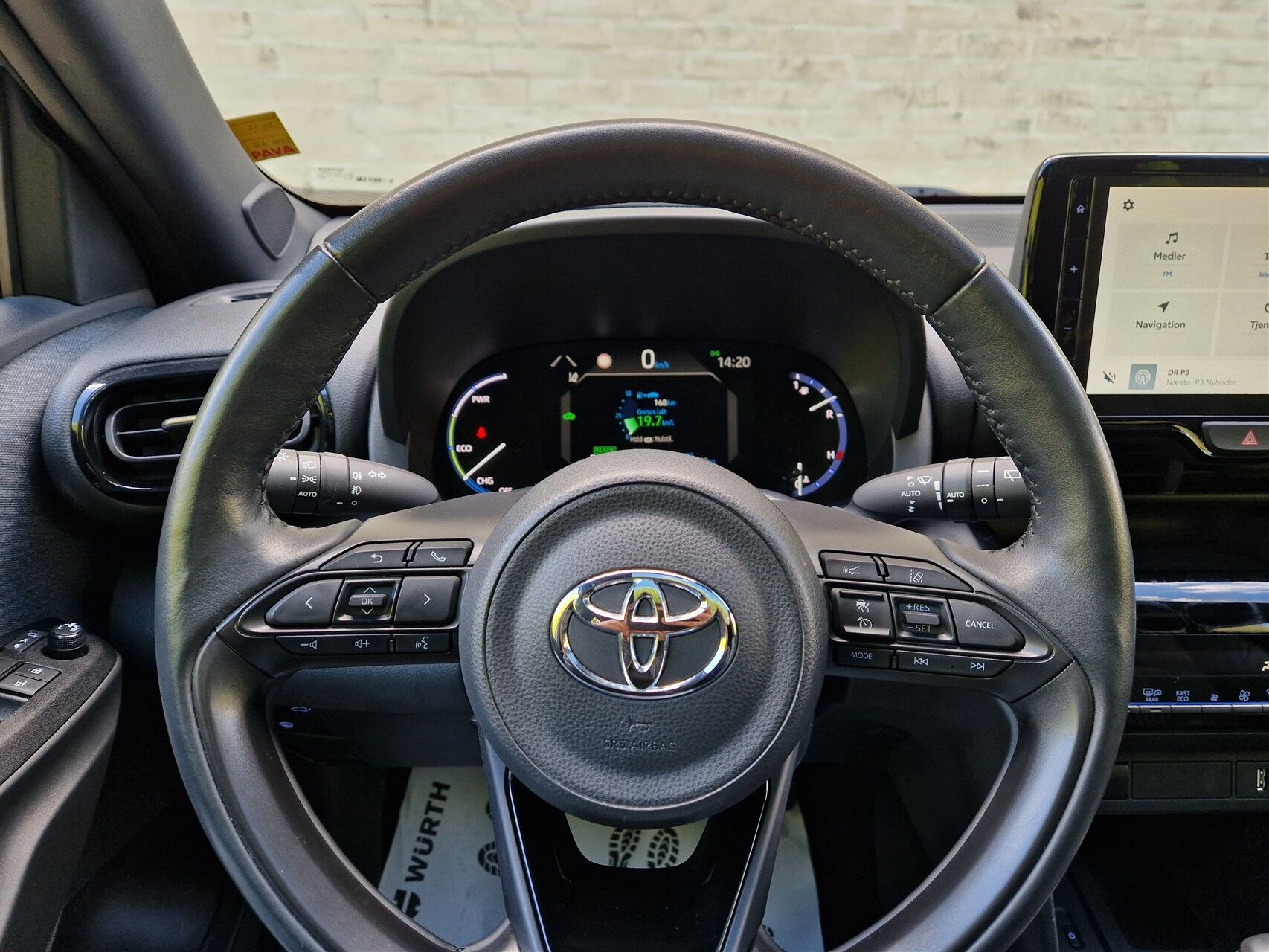 Billede af Toyota Yaris Cross 1,5 Hybrid Adventure Technology Plus 116HK 5d Trinl. Gear