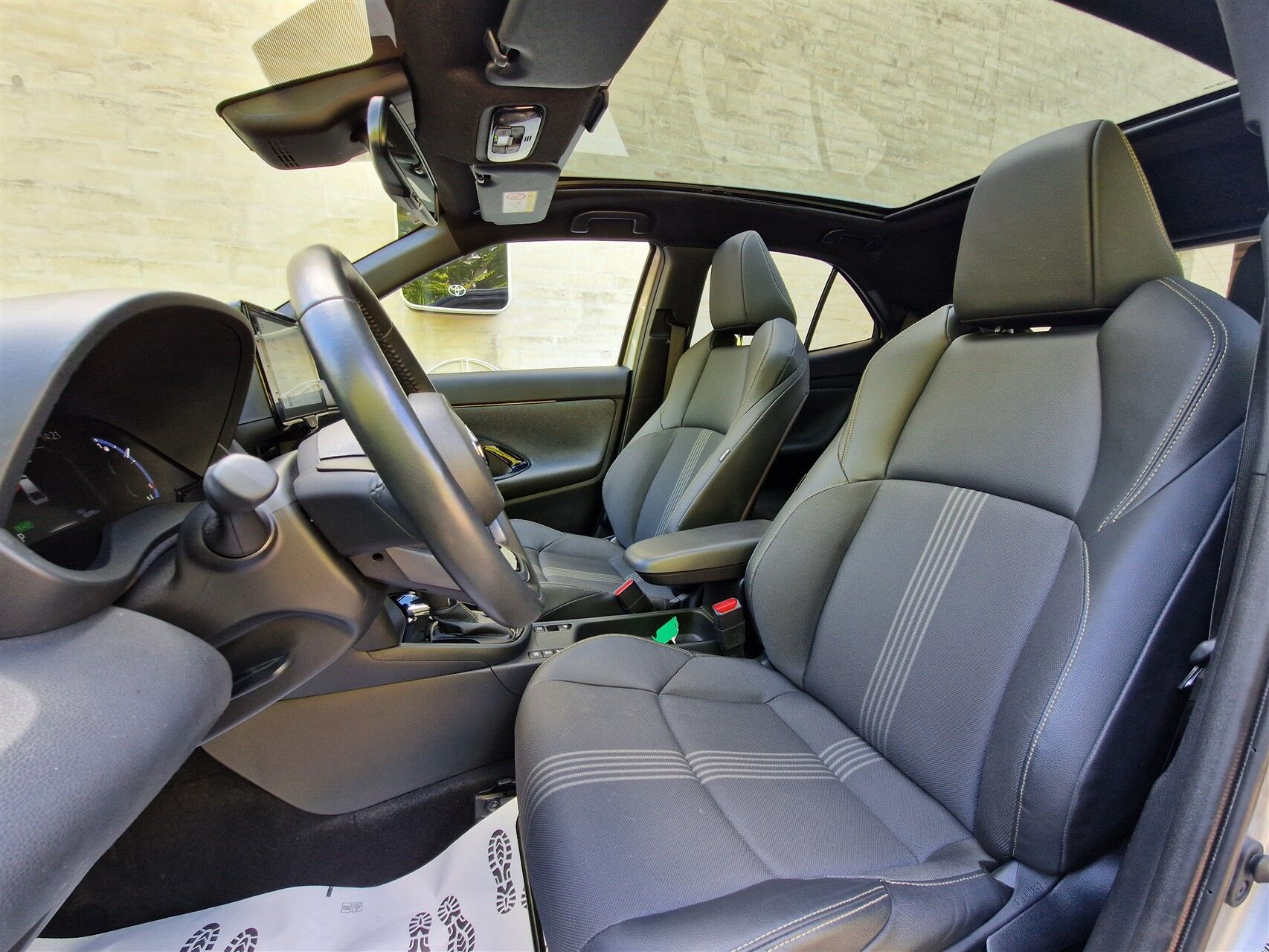 Billede af Toyota Yaris Cross 1,5 Hybrid Adventure Technology Plus 116HK 5d Trinl. Gear