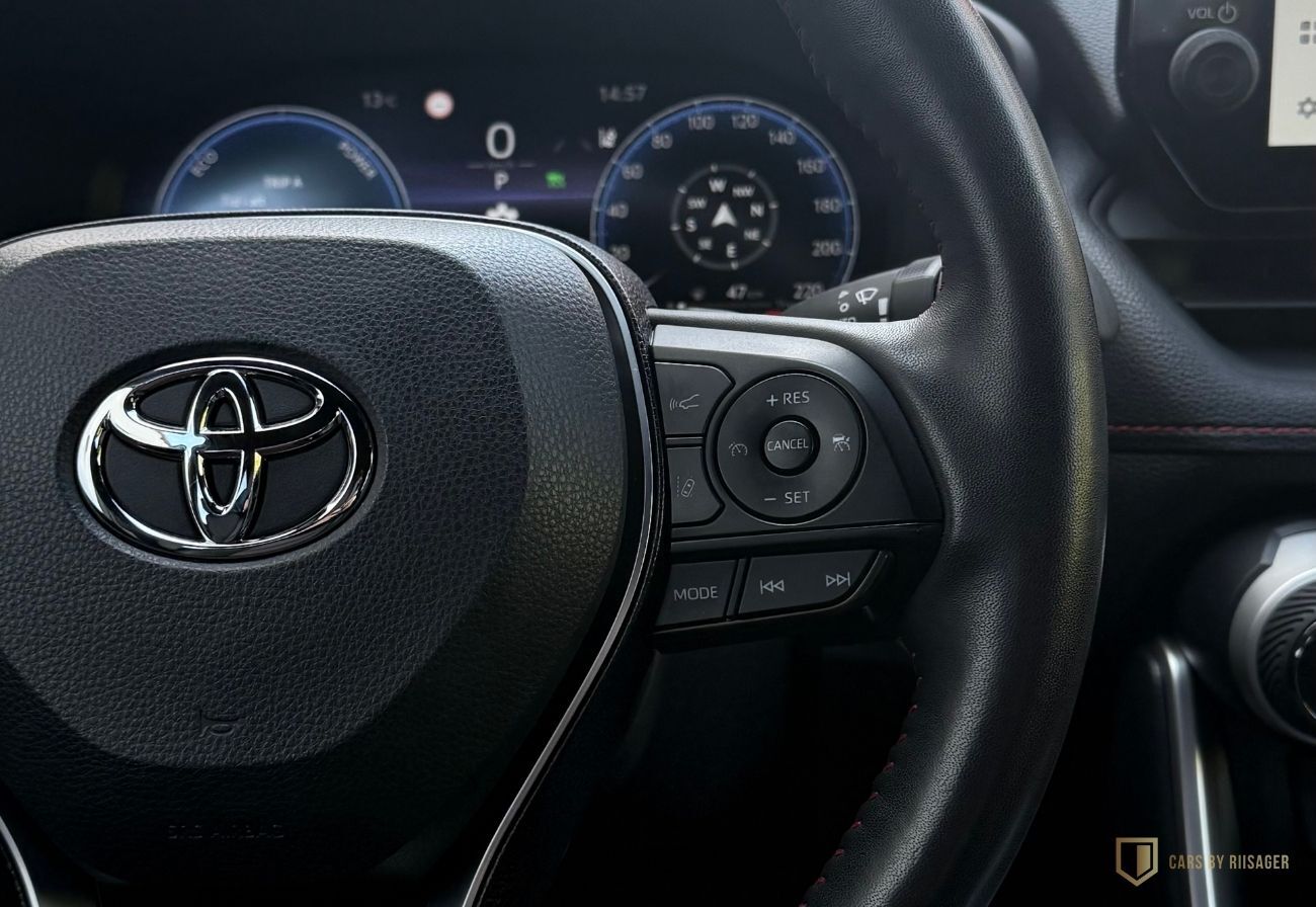 Billede af Toyota RAV4 Plug-in 2,5 Plugin-hybrid Style AWD 306HK 5d 6g Aut.