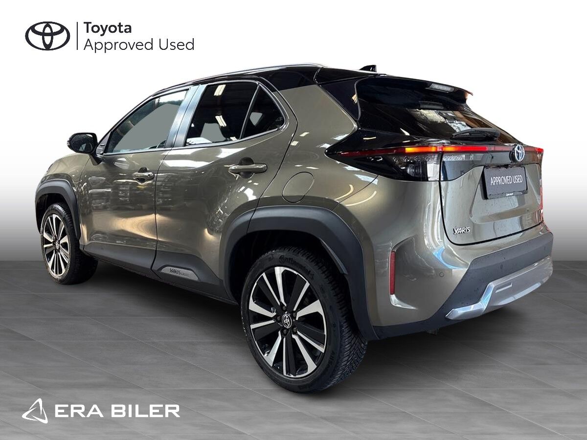 Billede af Toyota Yaris Cross 1,5 Hybrid Premium Edition 116HK 5d Trinl. Gear