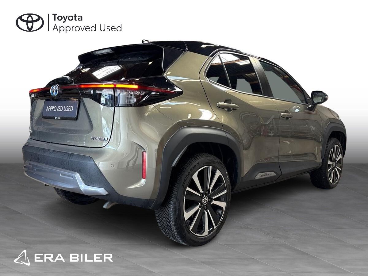 Billede af Toyota Yaris Cross 1,5 Hybrid Premium Edition 116HK 5d Trinl. Gear
