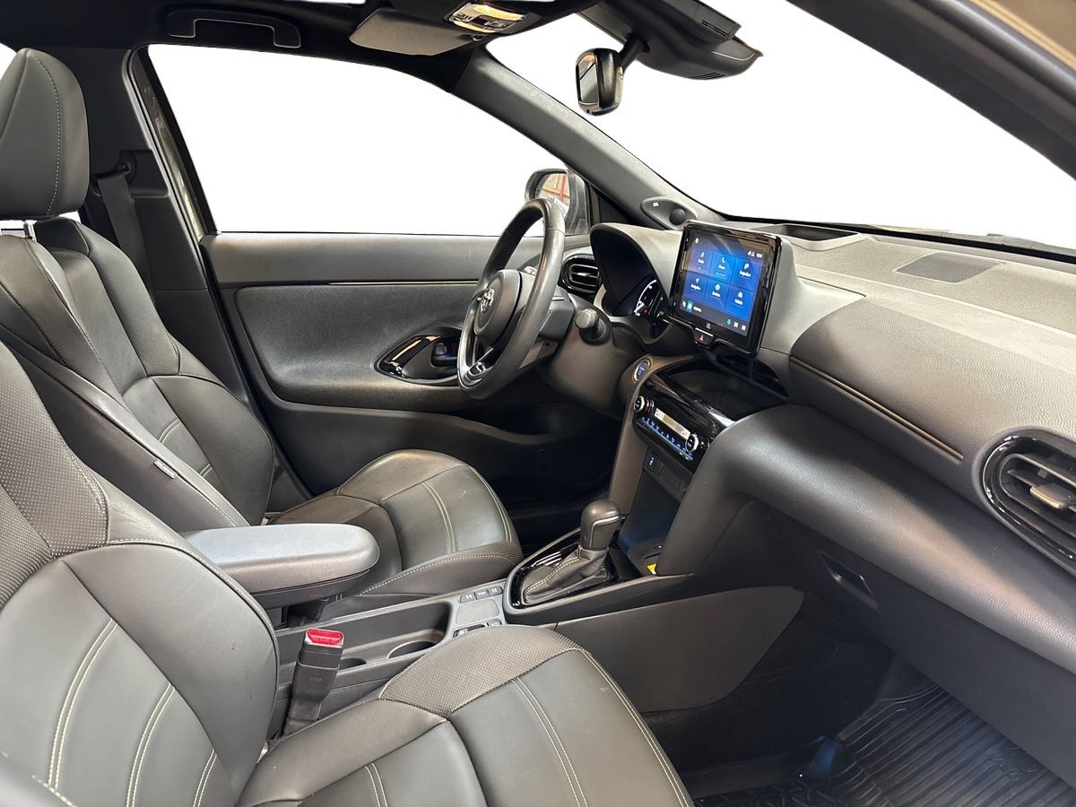 Billede af Toyota Yaris Cross 1,5 Hybrid Premium Edition 116HK 5d Trinl. Gear