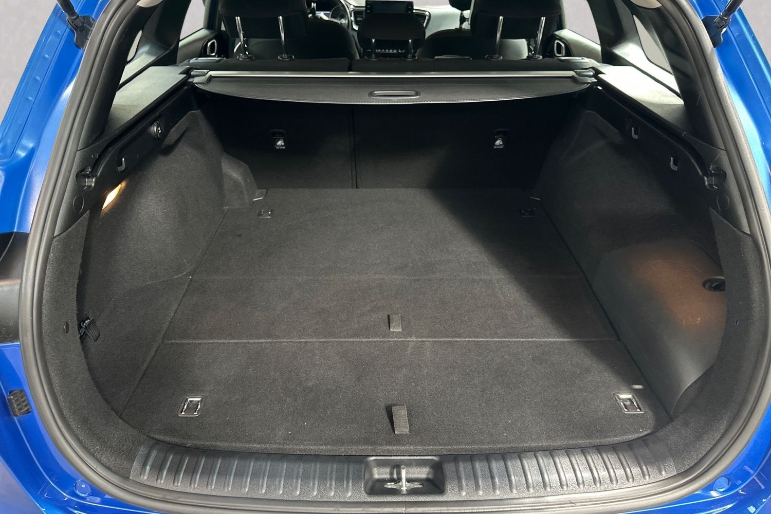 Billede af Kia Ceed SW 1,6 GDI PHEV  Plugin-hybrid Prestige DCT 141HK Stc 6g Aut.