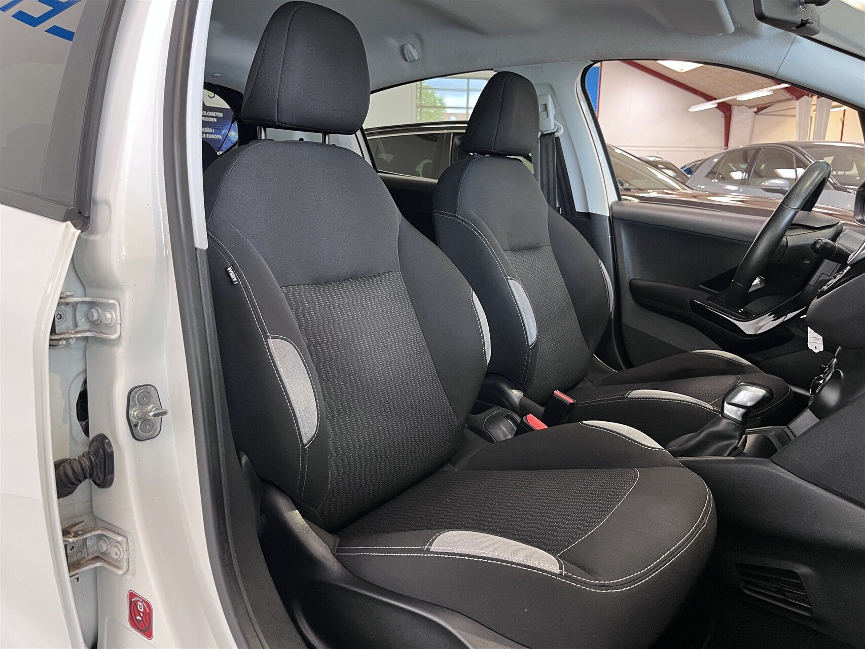 Billede af Peugeot 208 1,6 e-HDi Style 92HK 5d