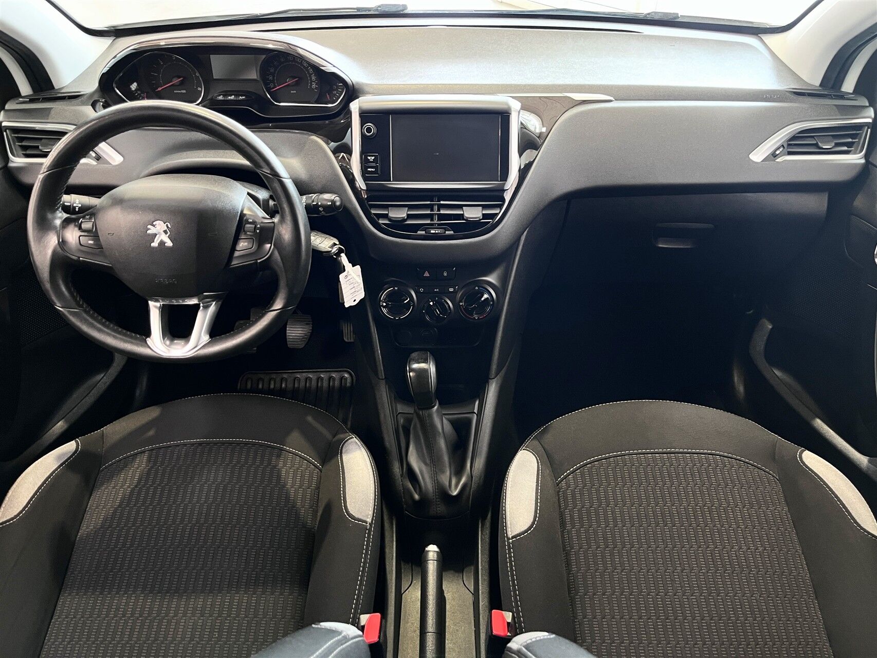 Billede af Peugeot 208 1,6 e-HDi Style 92HK 5d