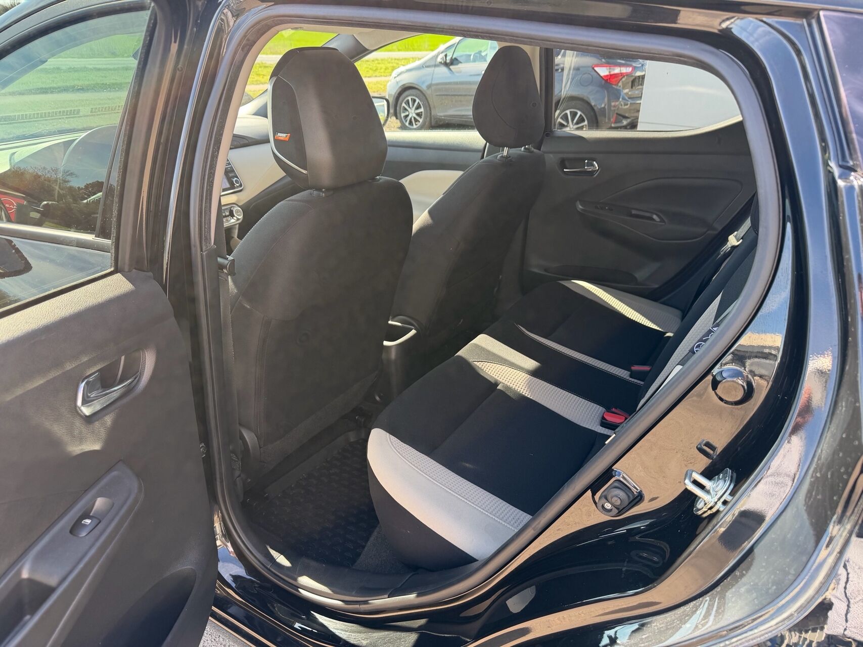 Billede af Nissan Micra 1,0 IG-T Tekna Start/Stop 100HK 5d