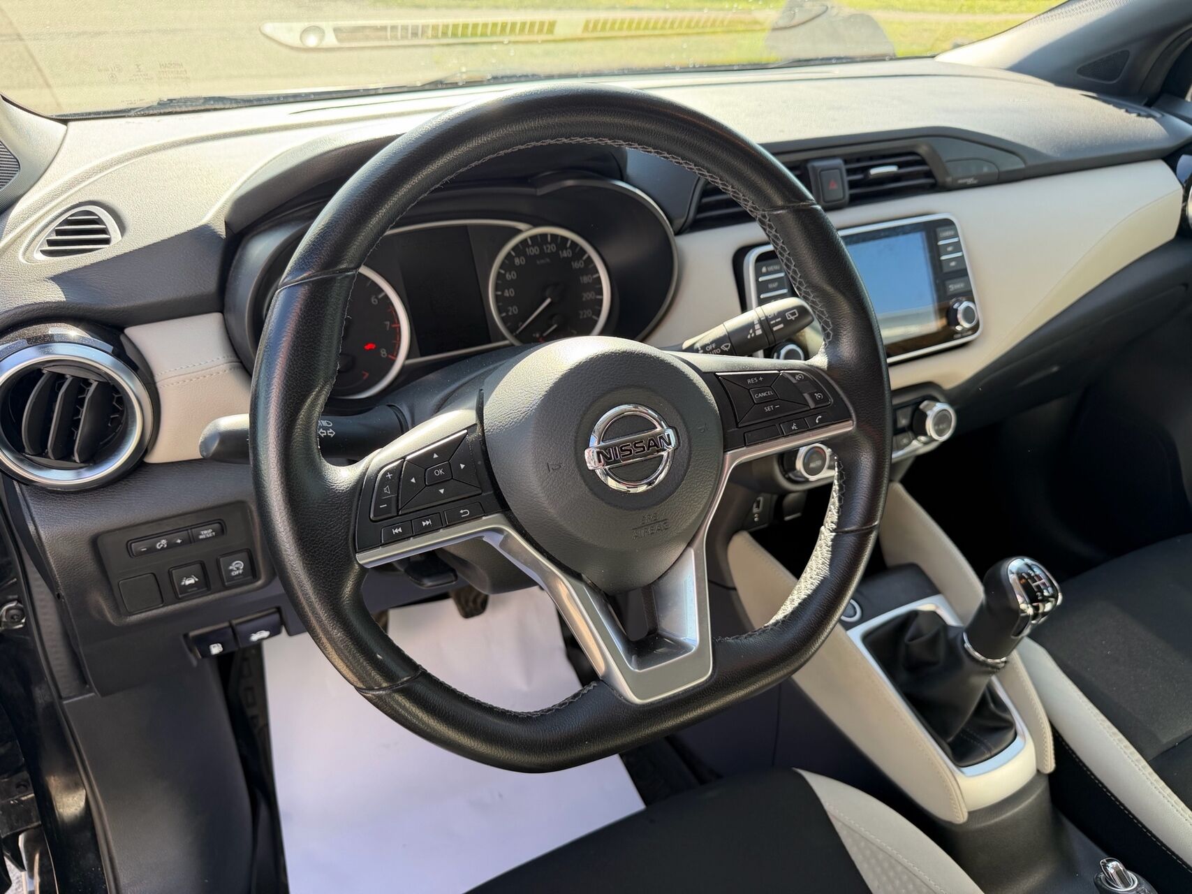Billede af Nissan Micra 1,0 IG-T Tekna Start/Stop 100HK 5d