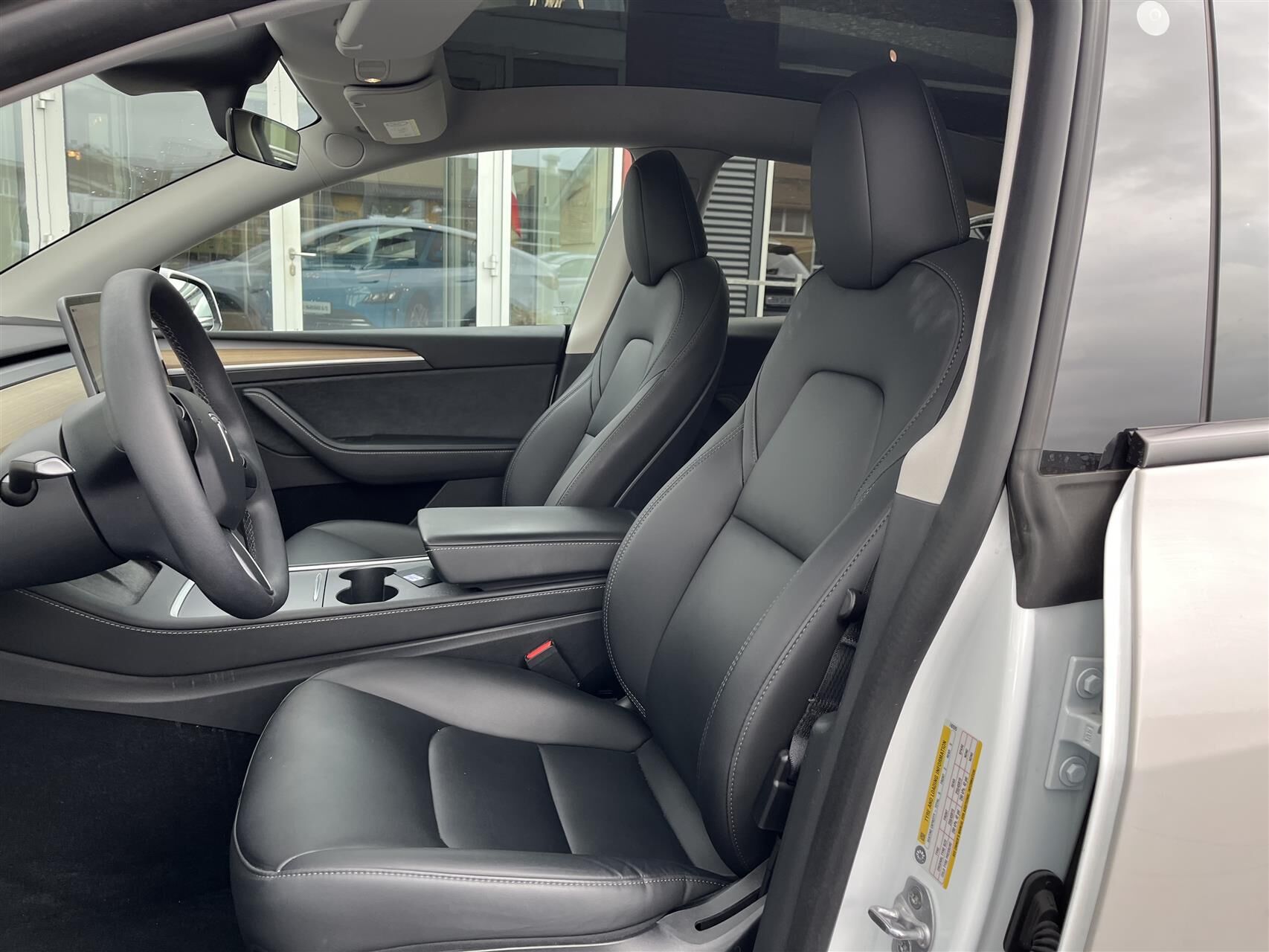 Billede af Tesla Model Y EL RWD 299HK 5d Aut.