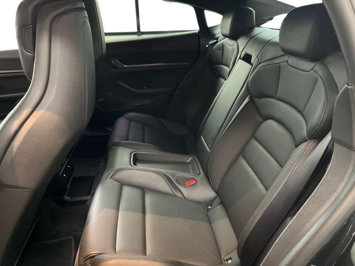 Billede af Porsche Taycan Turbo EL 4x4 625HK 4d Aut.
