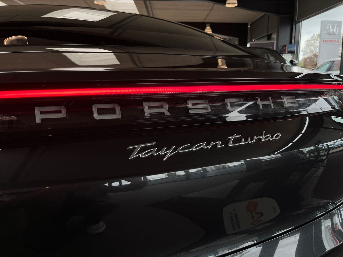 Billede af Porsche Taycan Turbo EL 4x4 625HK 4d Aut.