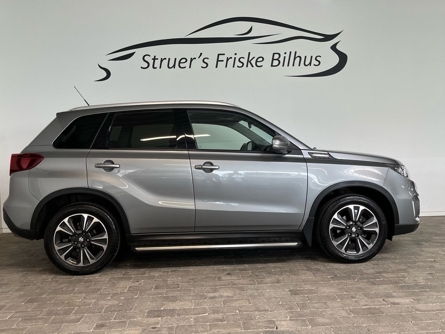 Billede af Suzuki Vitara 1,4 Boosterjet Adventure AllGrip 140HK 5d 6g Aut.
