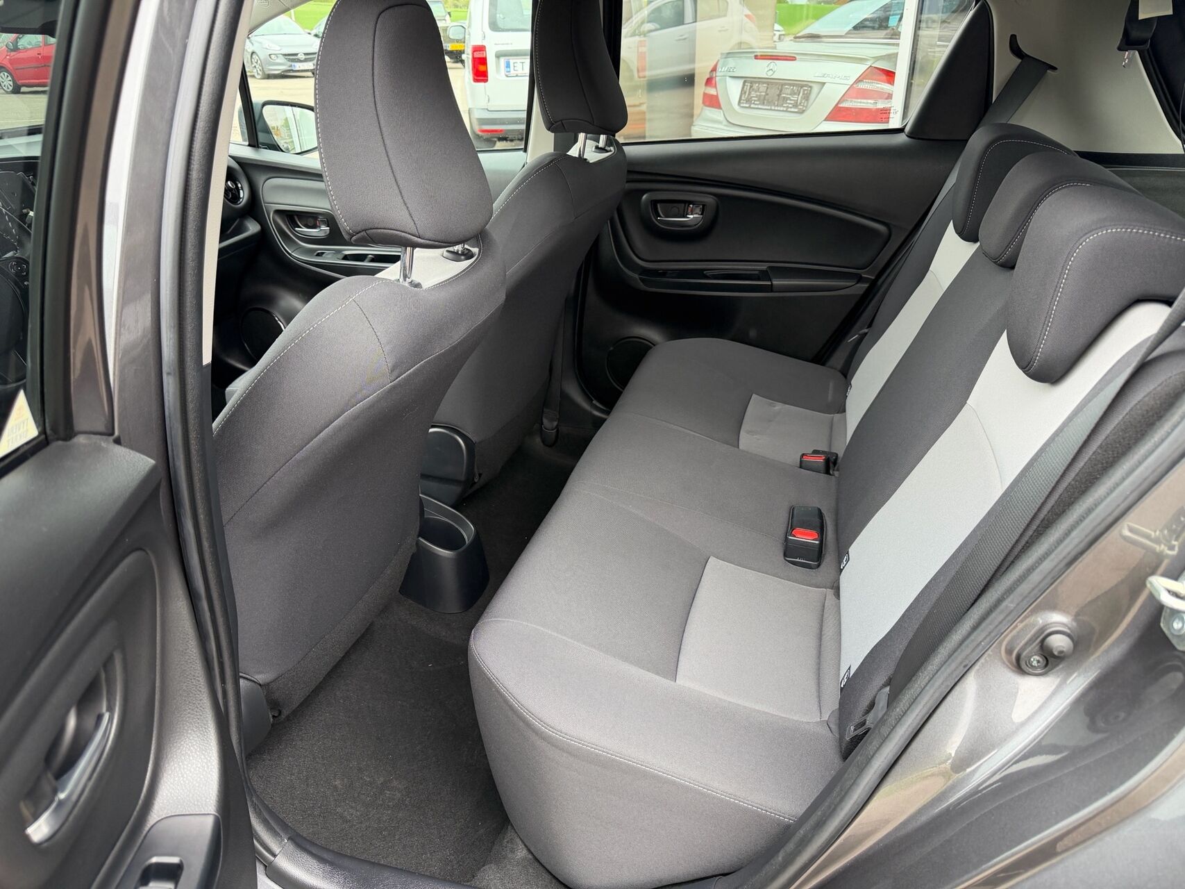 Billede af Toyota Yaris 1,5 VVT-I T2 Limited Multidrive S 111HK 5d 6g Aut.