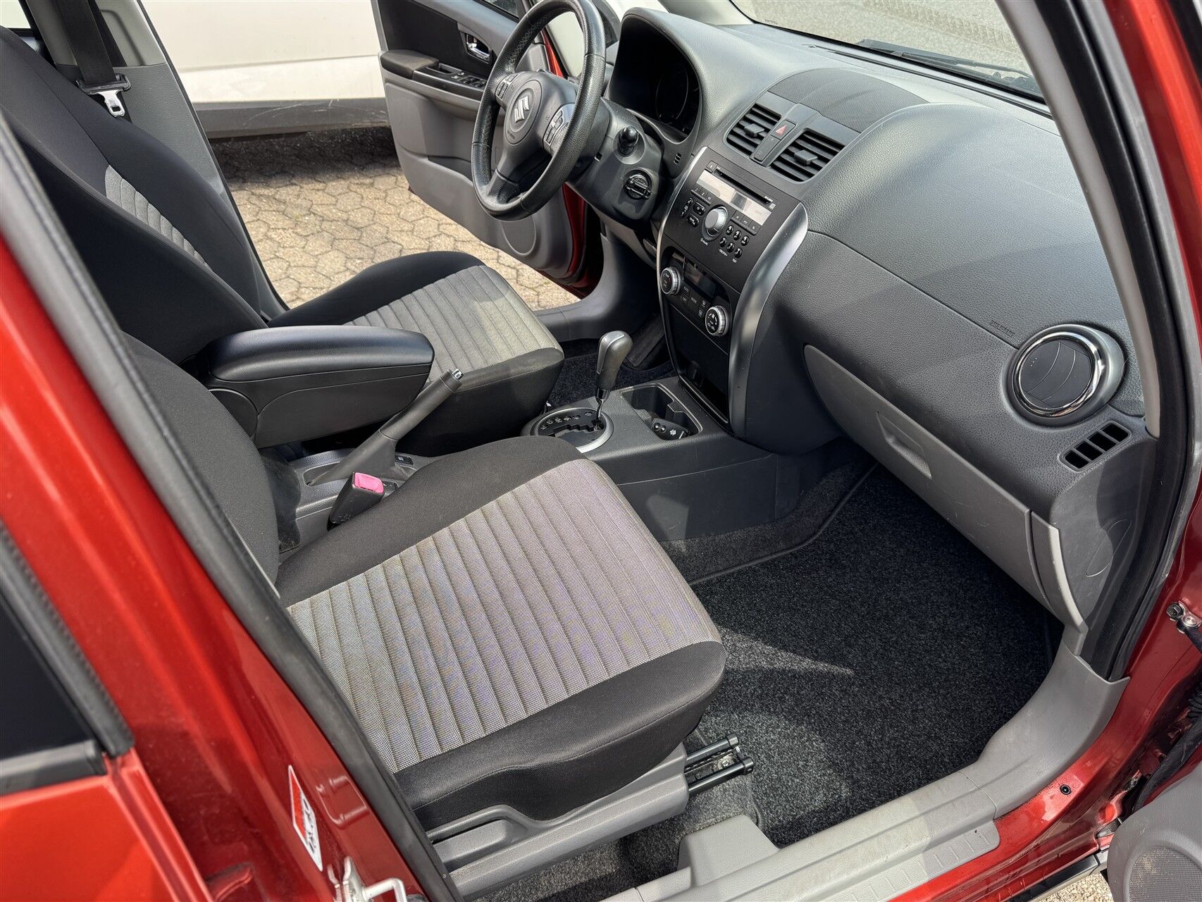 Billede af Suzuki SX4 1,6 16V GLX 120HK 5d Aut.