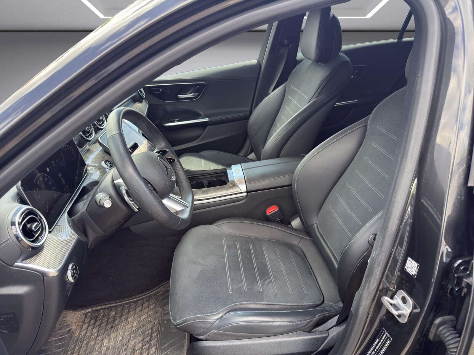Billede af Mercedes-Benz C300 e T 2,0 Plugin-hybrid AMG Line 9G-Tronic 313HK Stc Aut.