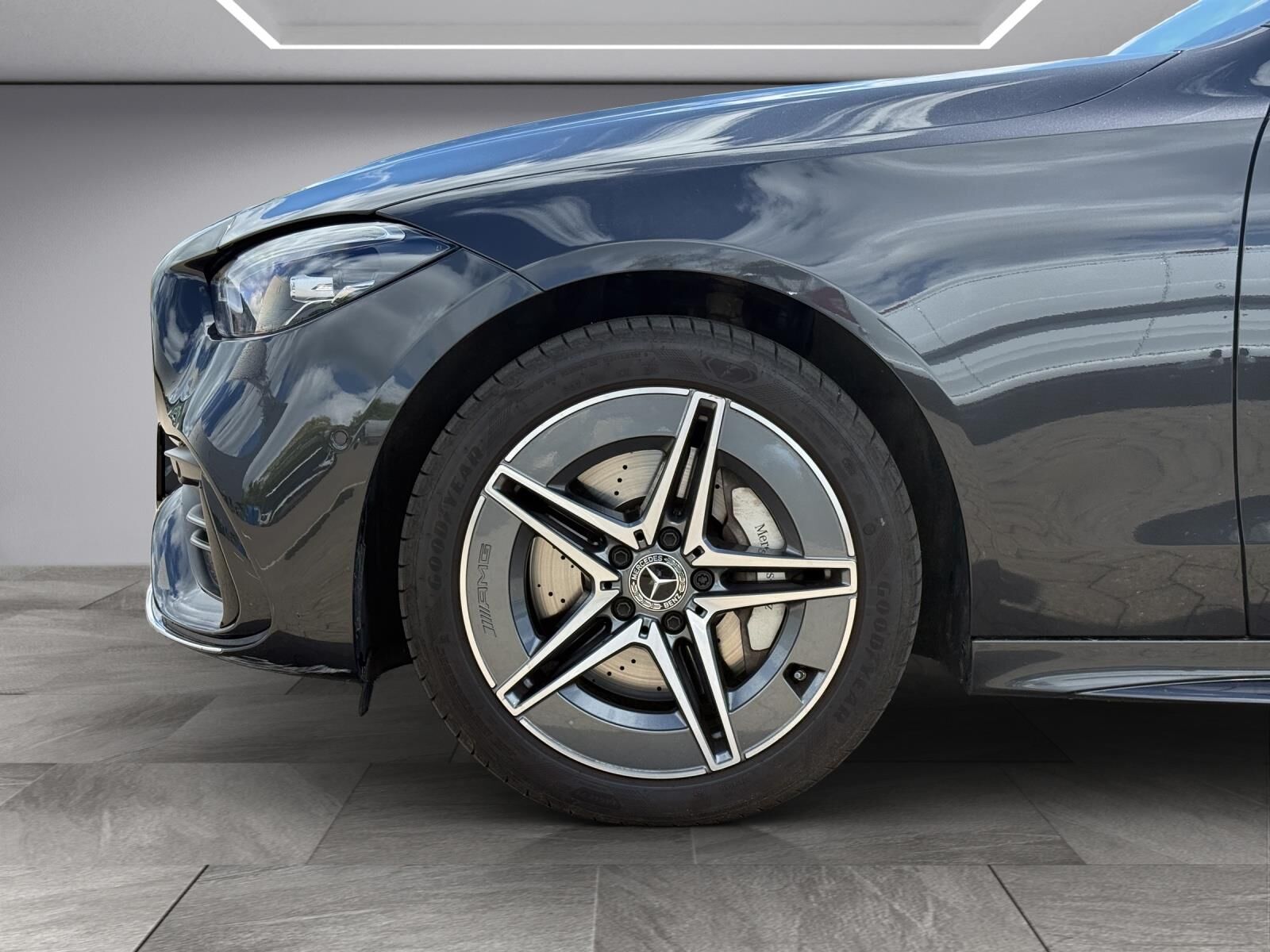 Billede af Mercedes-Benz C300 e T 2,0 Plugin-hybrid AMG Line 9G-Tronic 313HK Stc Aut.