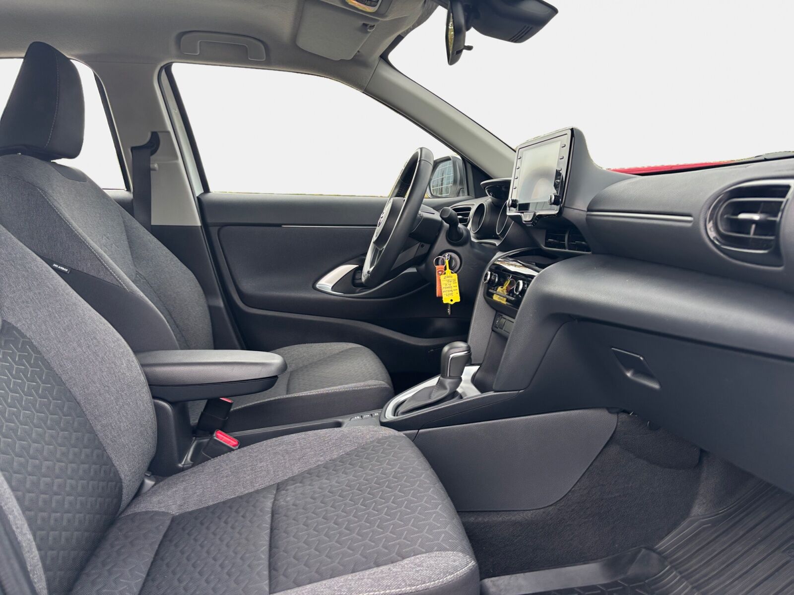 Billede af Toyota Yaris Cross 1,5 Hybrid Essential Comfort 116HK 5d Trinl. Gear
