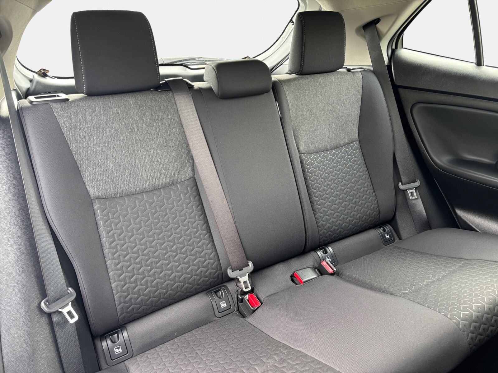 Billede af Toyota Yaris Cross 1,5 Hybrid Essential Comfort 116HK 5d Trinl. Gear